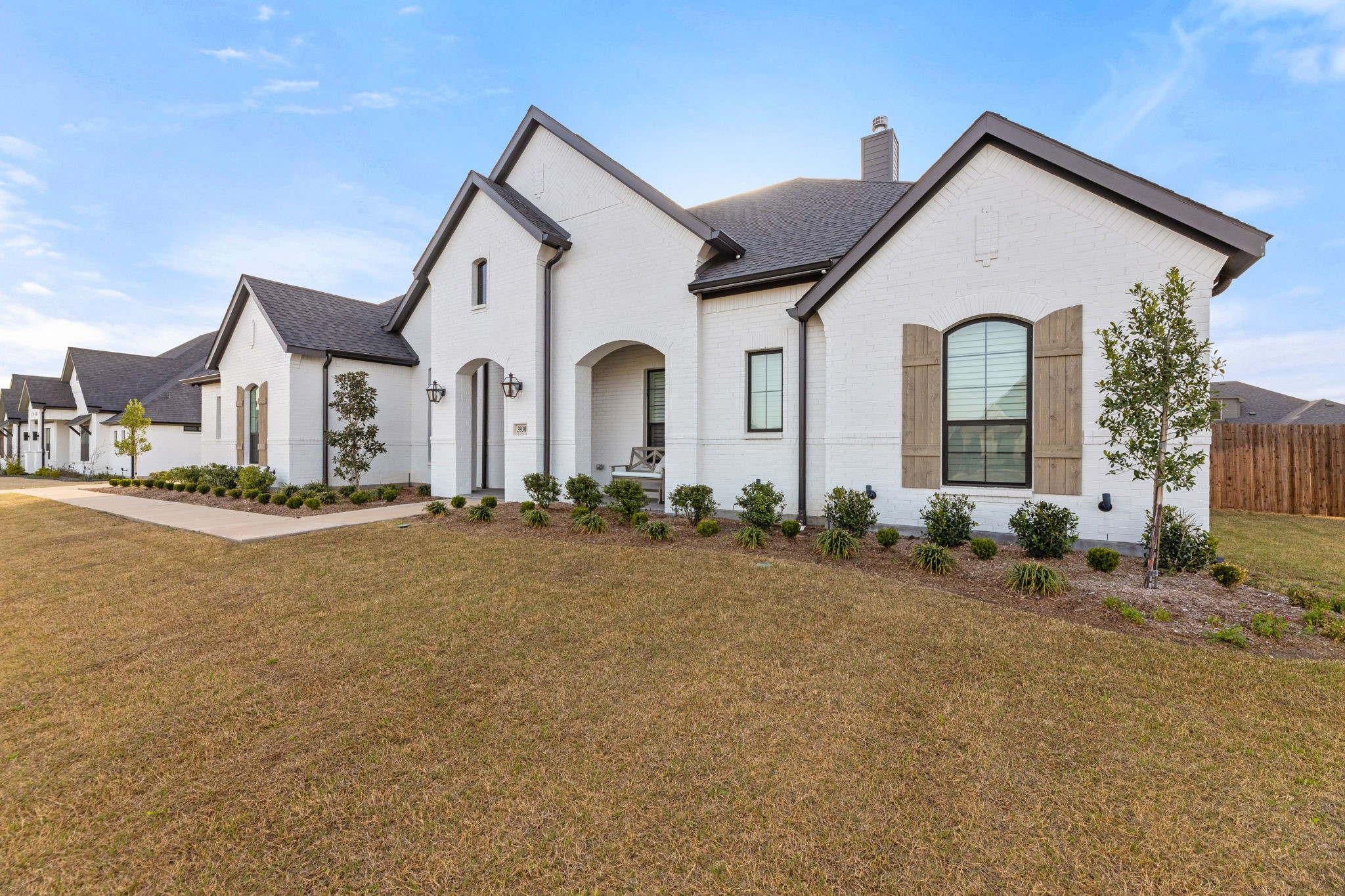 3930 Monterrey Oak Way