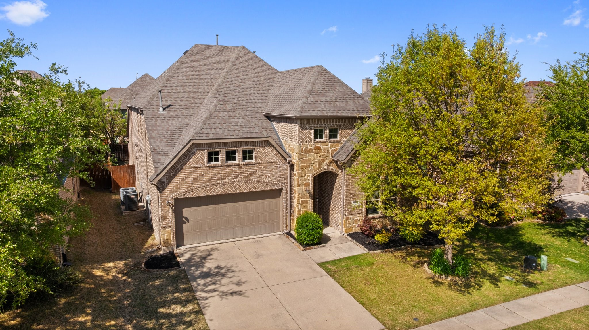 10912 Capri Drive