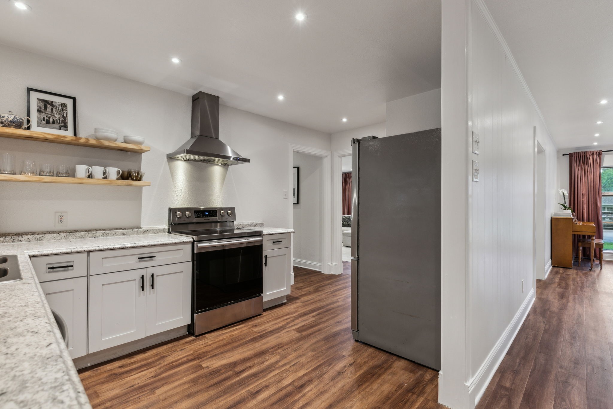 3351 Santa Teresa Avenue