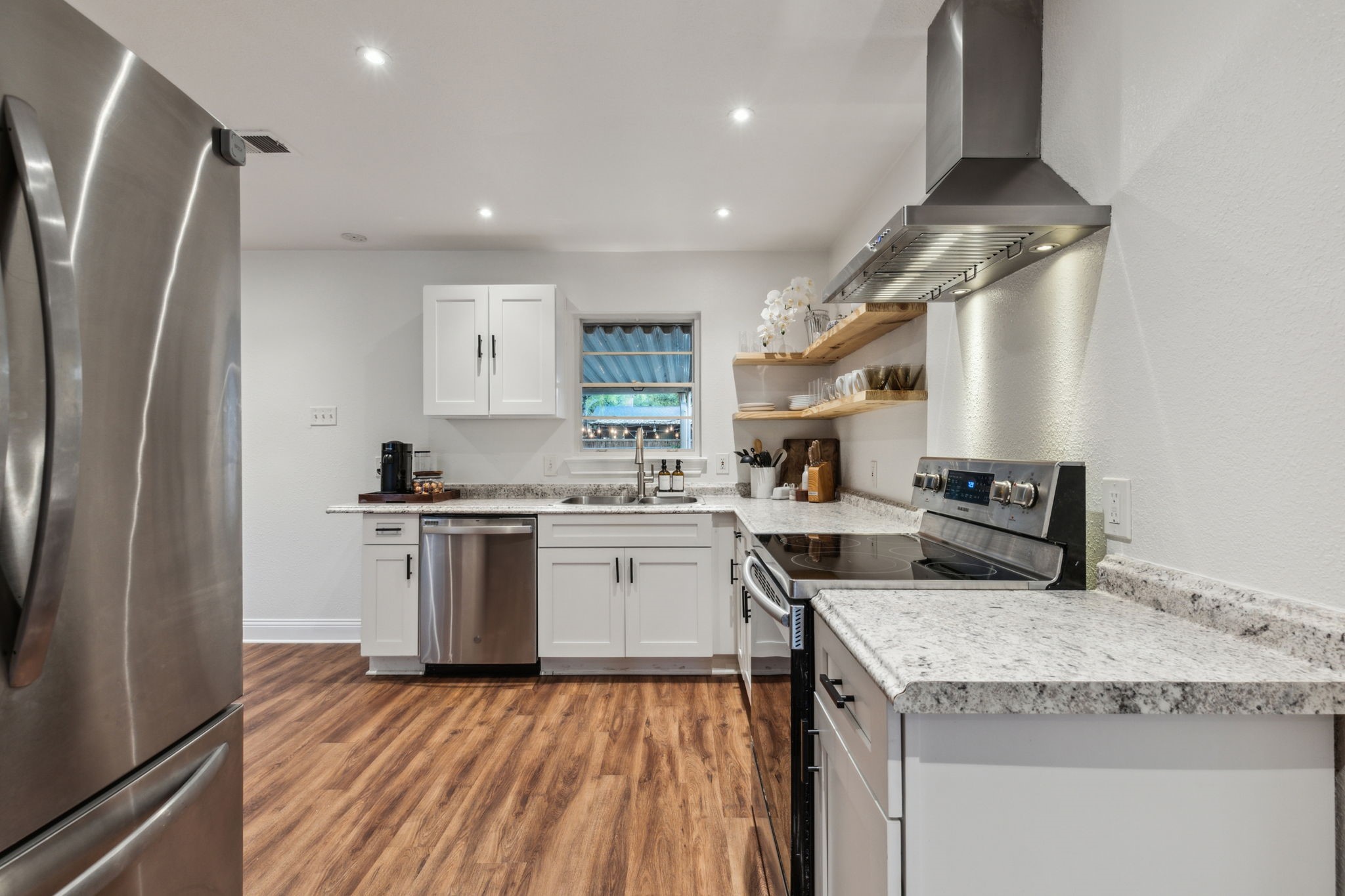 3351 Santa Teresa Avenue