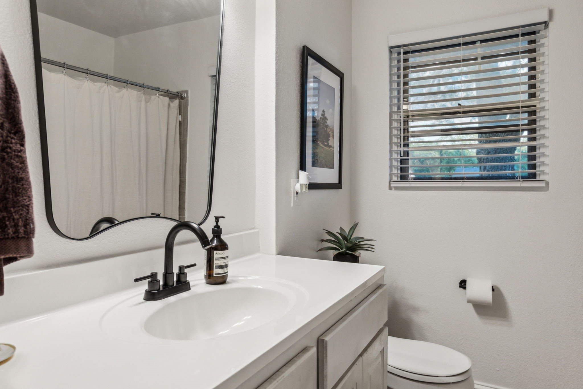 3351 Santa Teresa Avenue