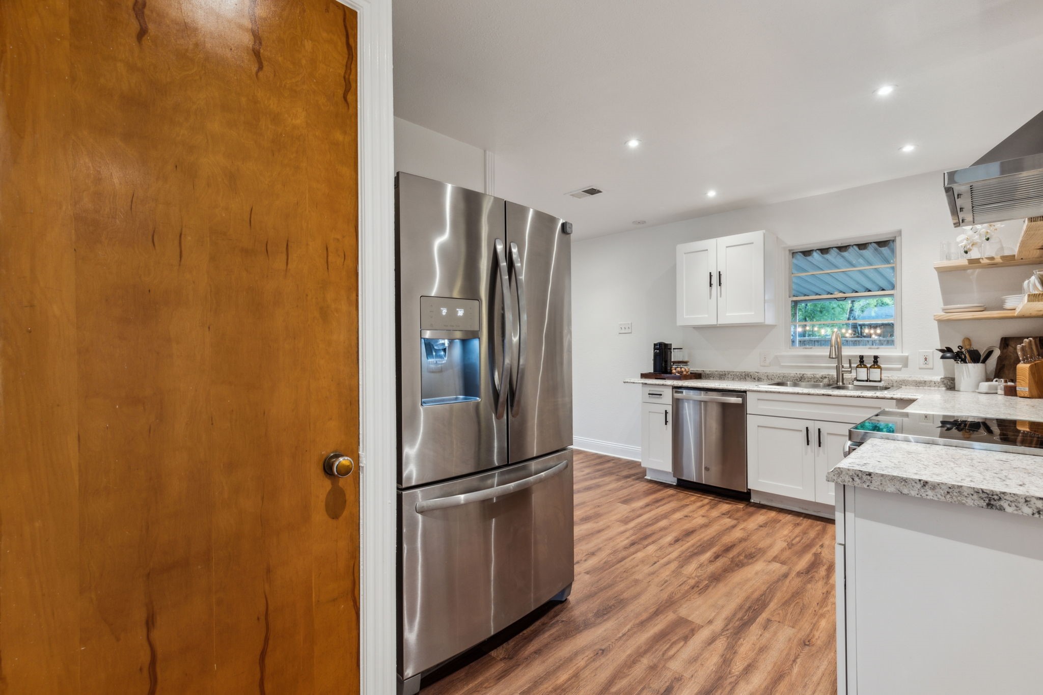 3351 Santa Teresa Avenue