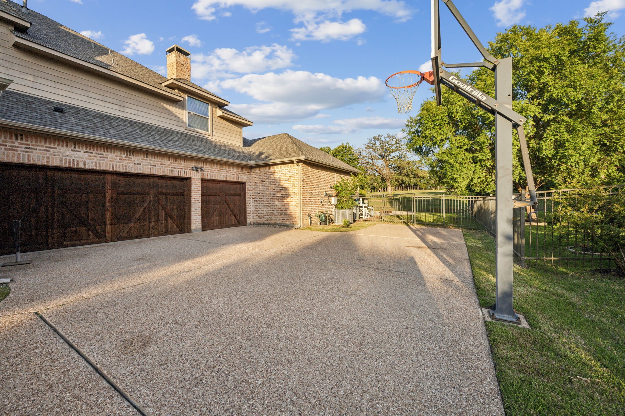 8620 Canyon Crossing