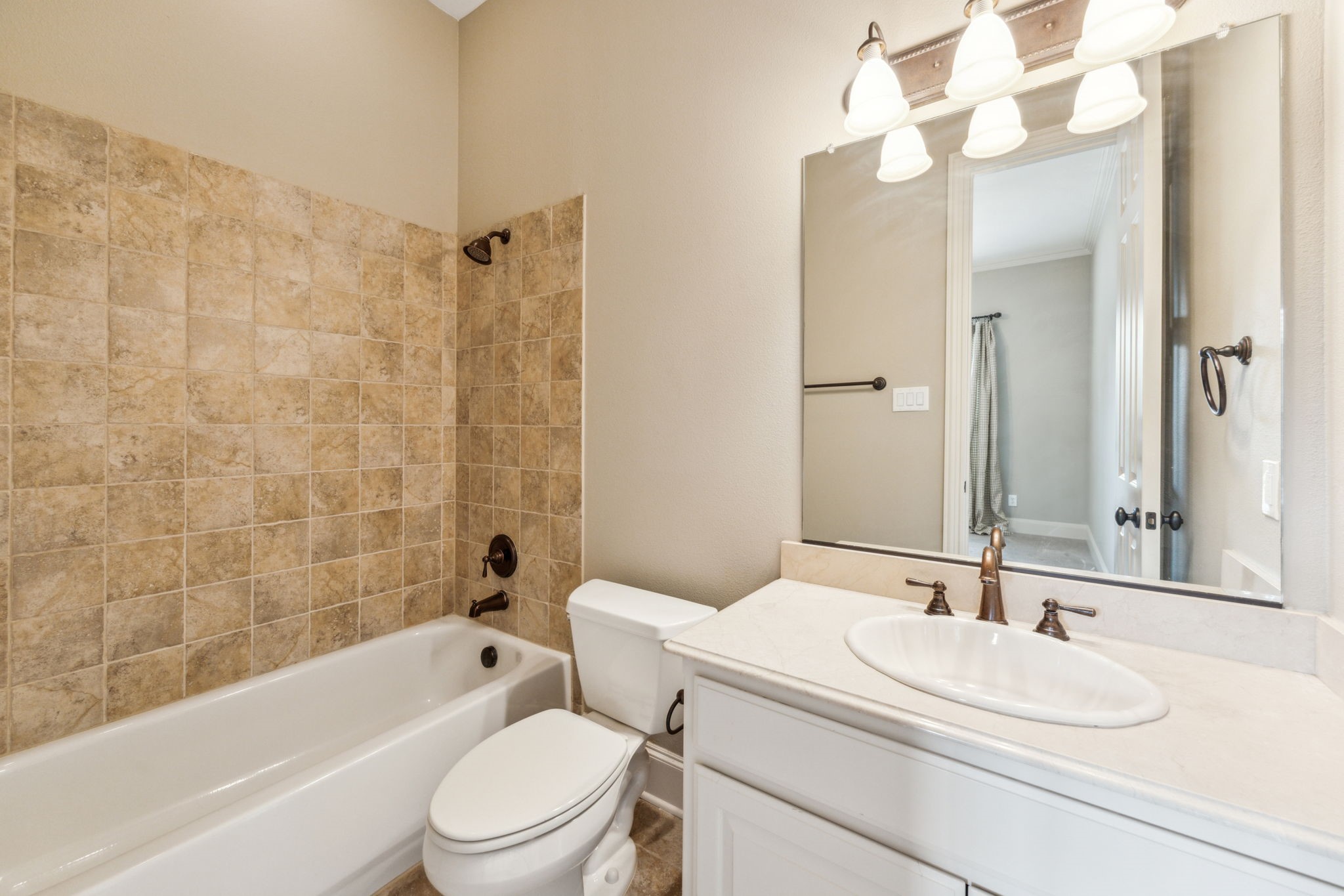 8620 Canyon Crossing