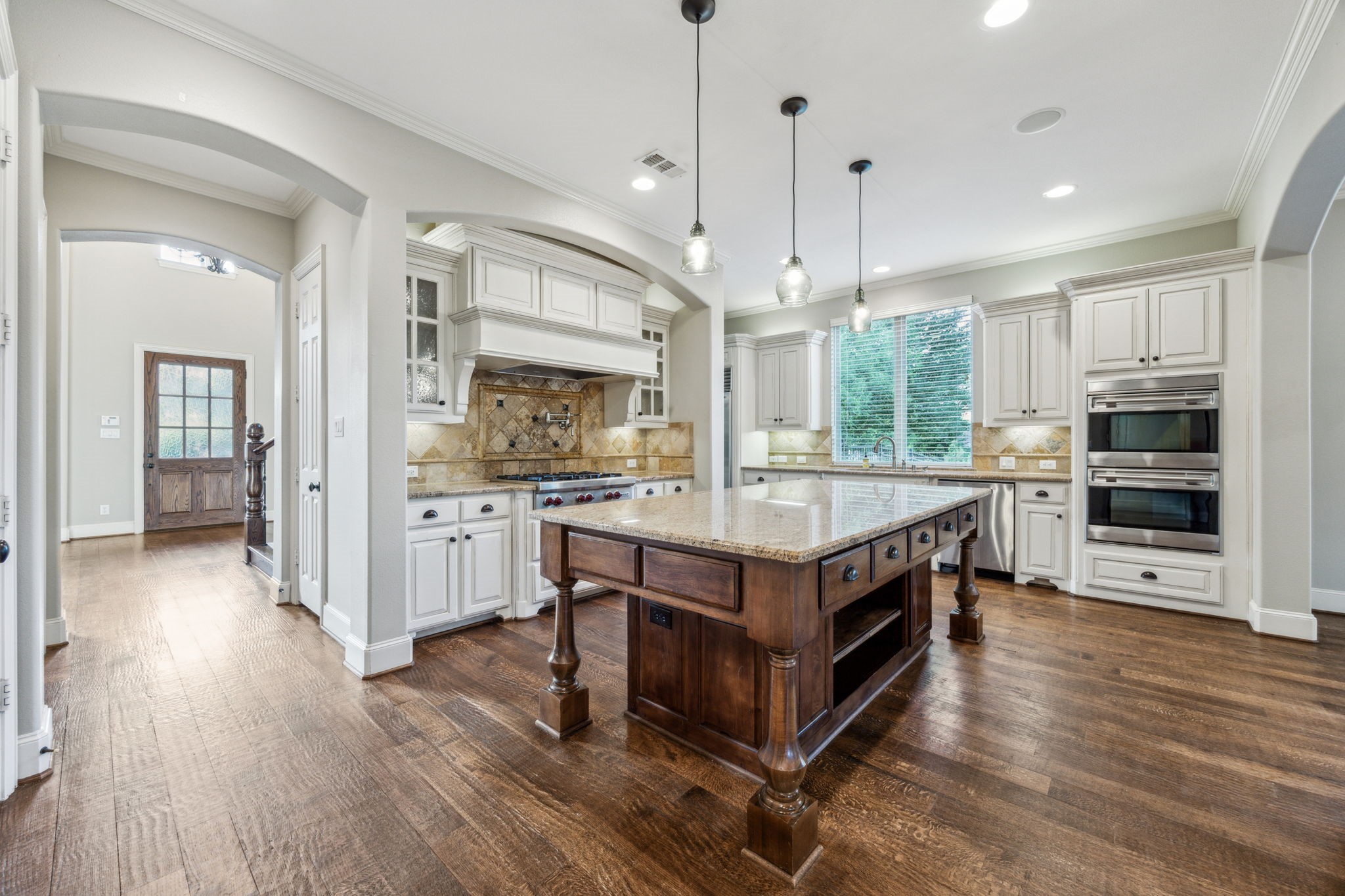 8620 Canyon Crossing