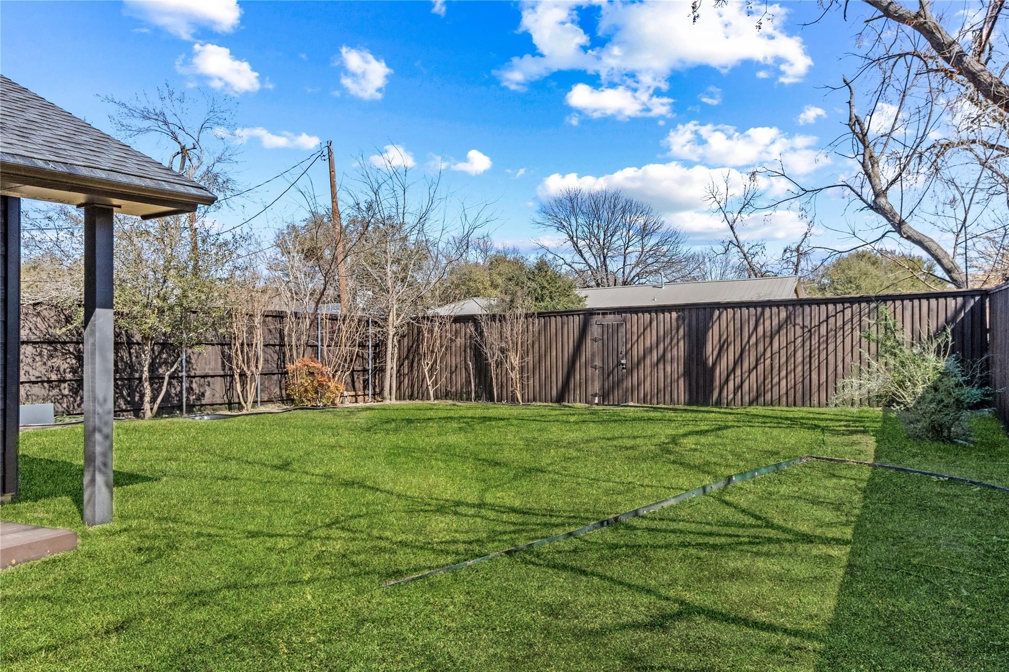 7102 Abrams Road