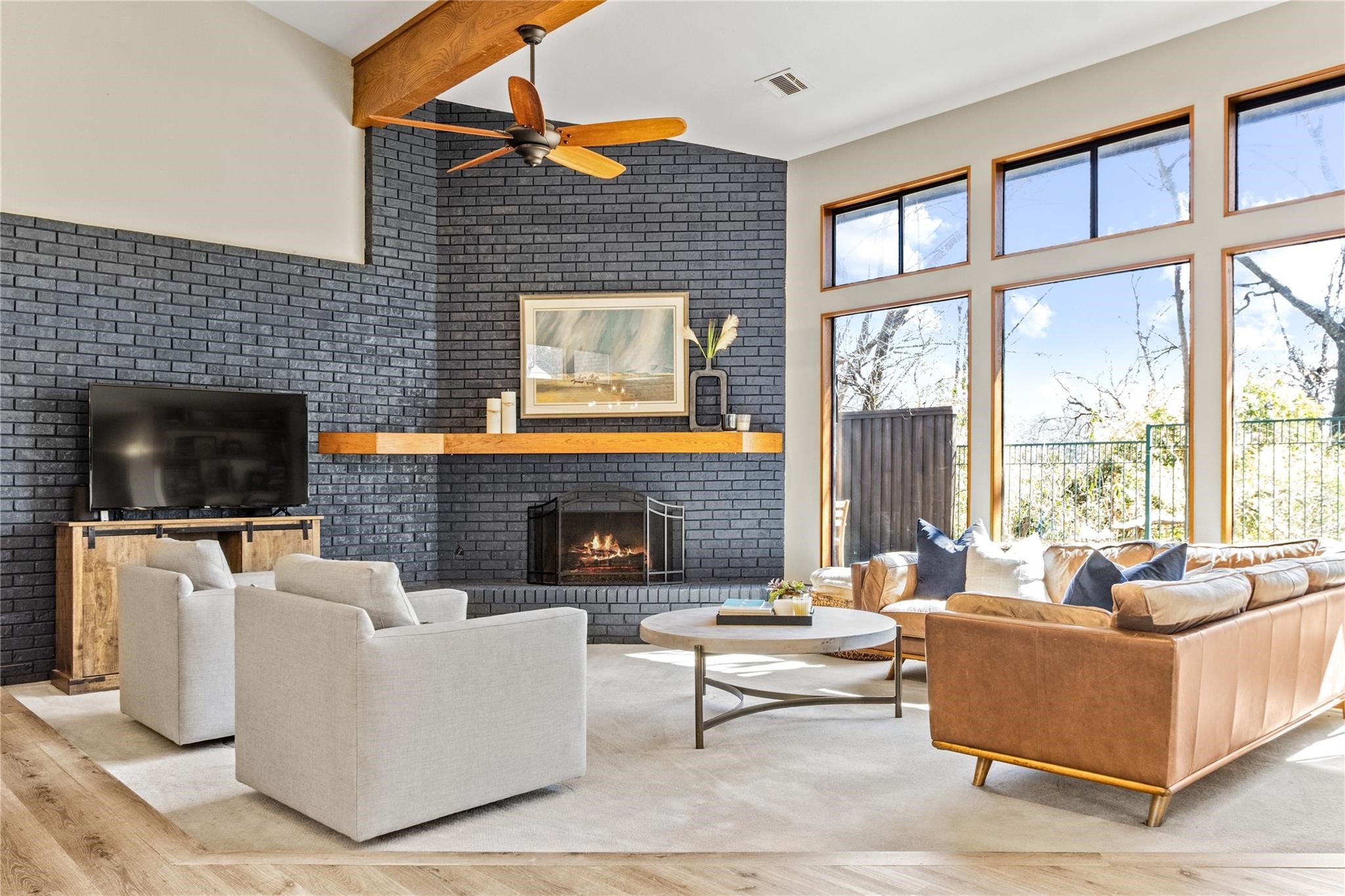 7102 Abrams Road