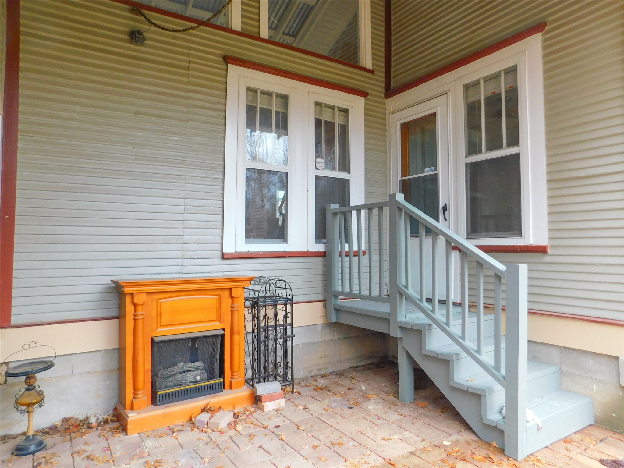 1825 Audra Lane