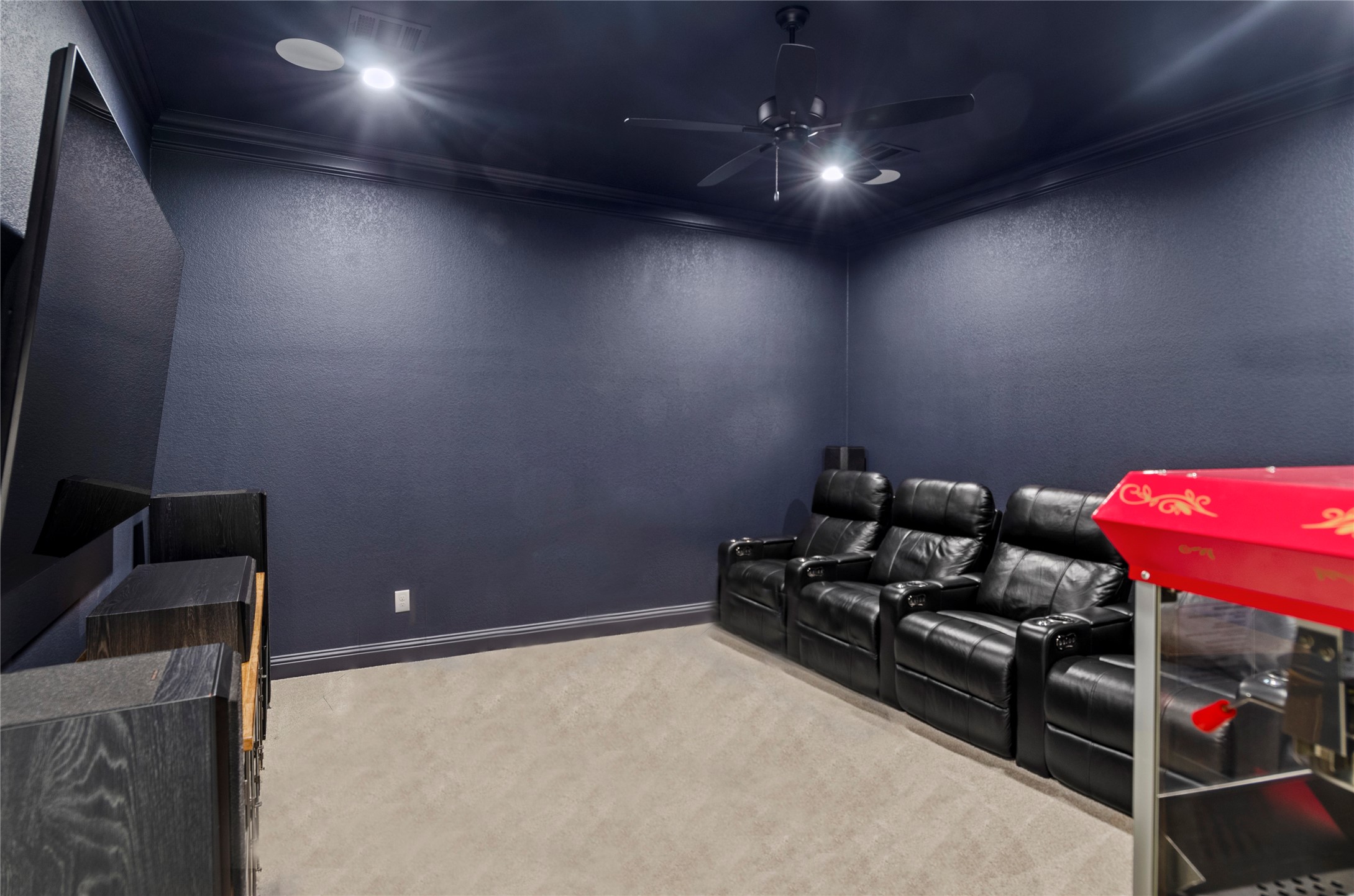 1407 Isabella Court