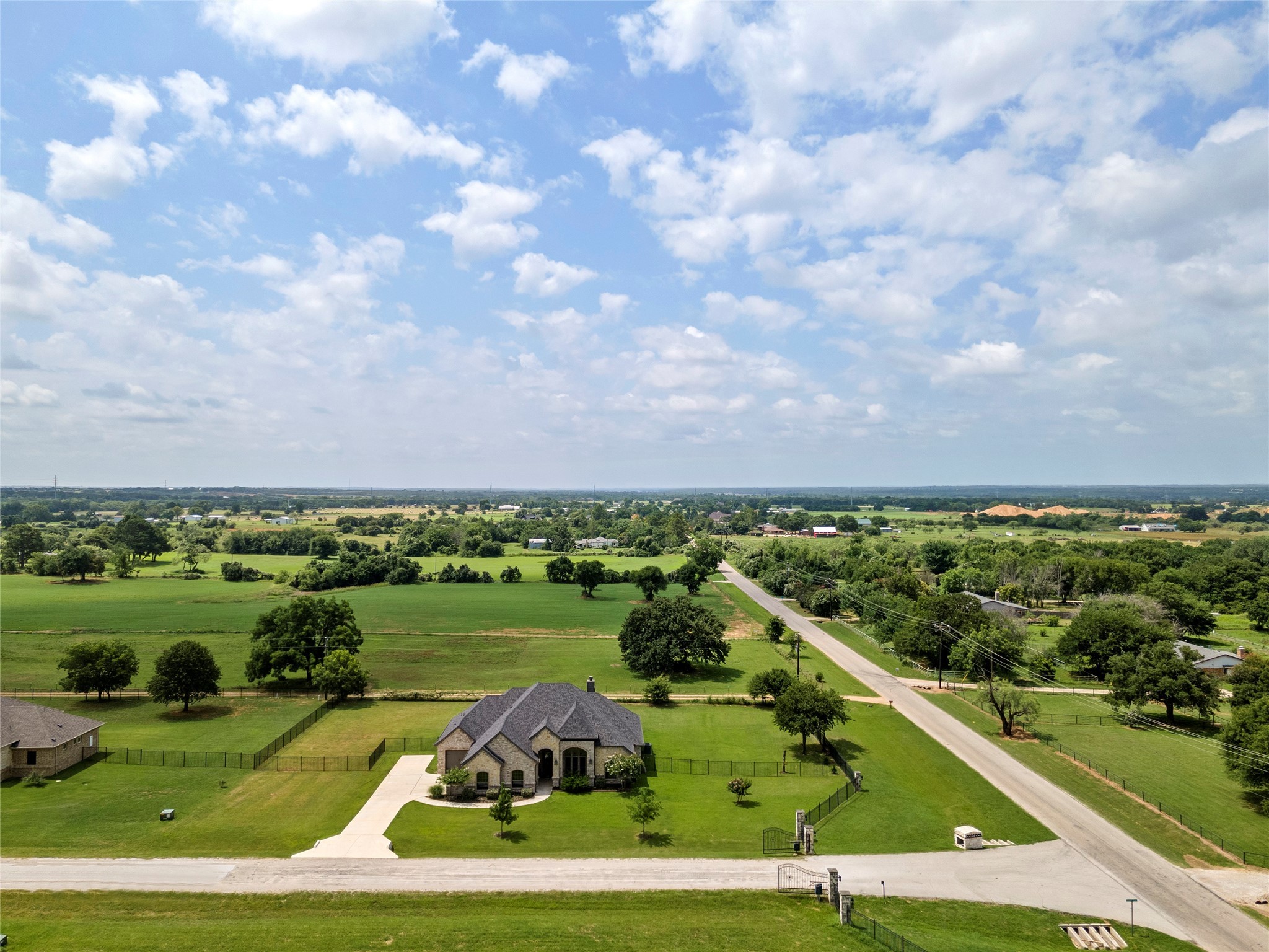 1407 Isabella Court