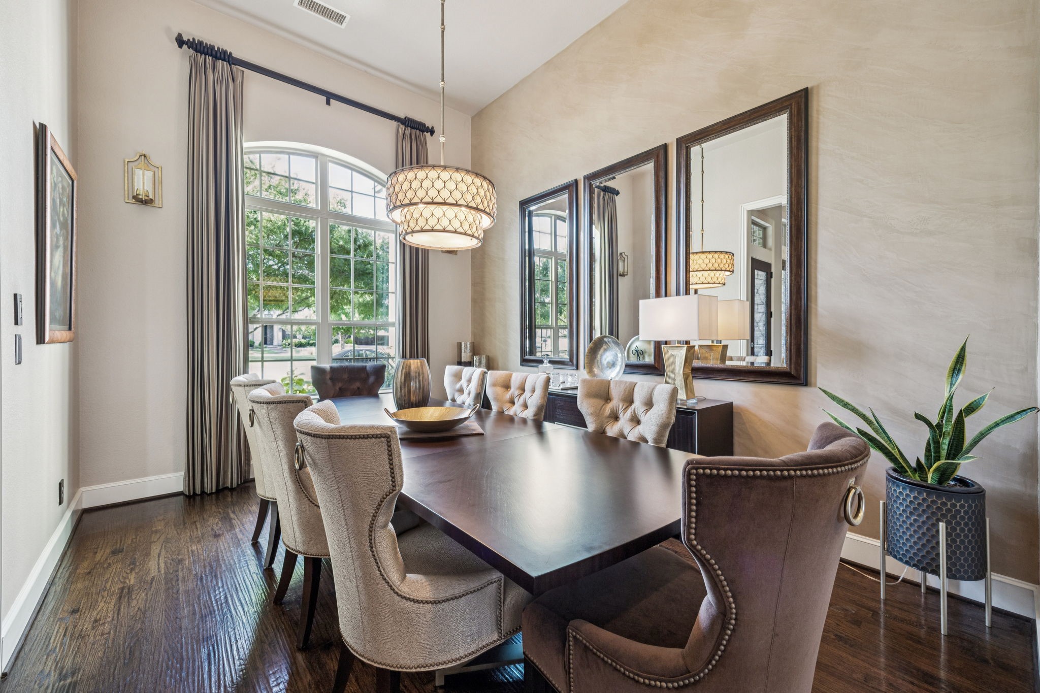 3616 Millbank