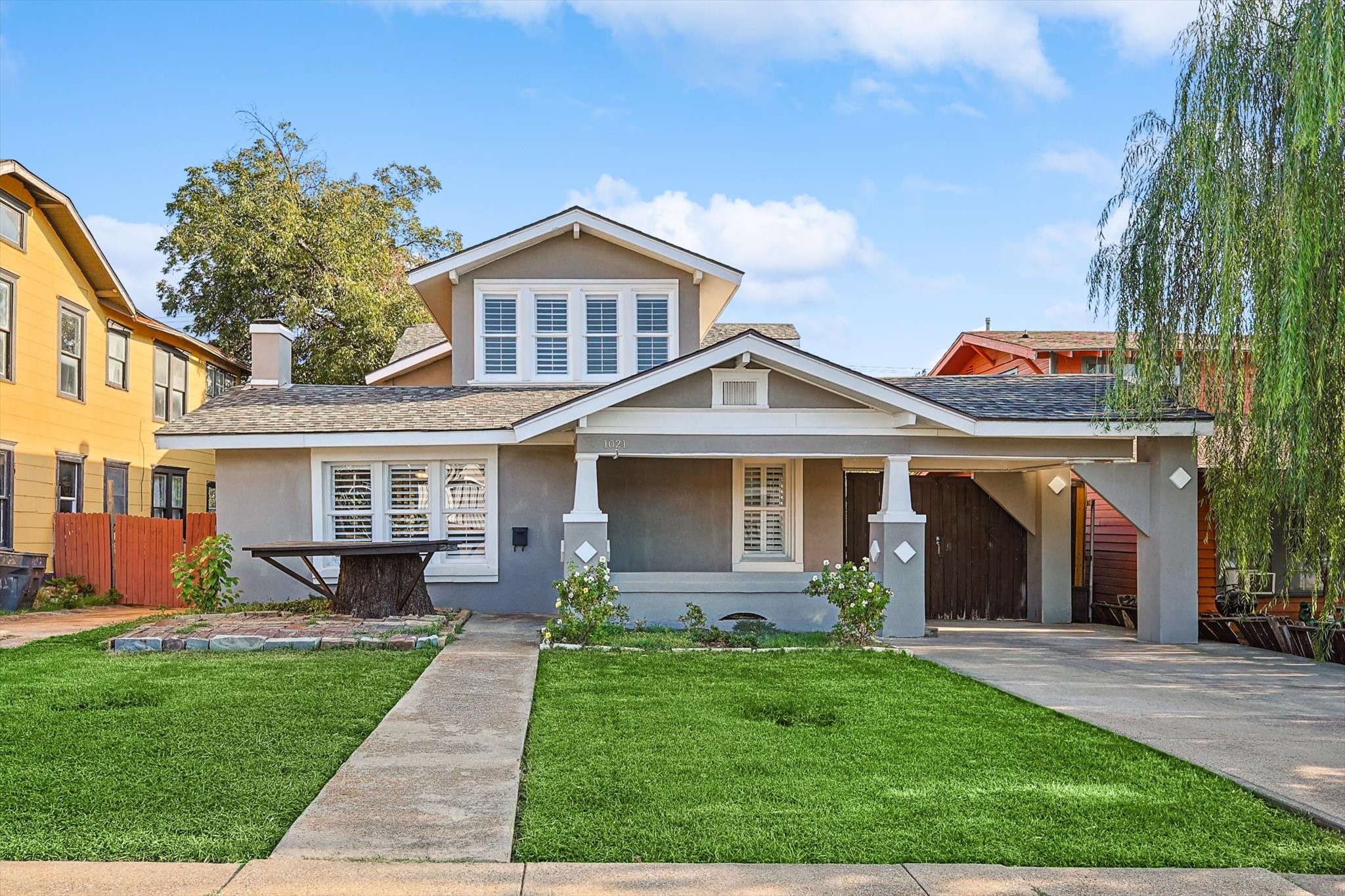 1021 Kings Highway