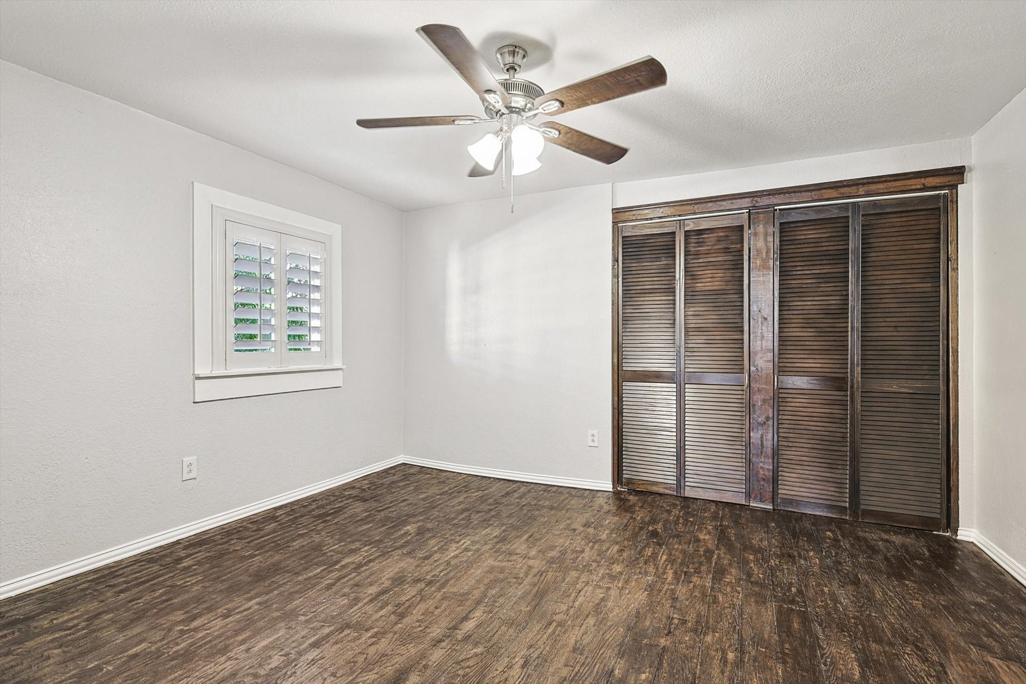 1021 Kings Highway