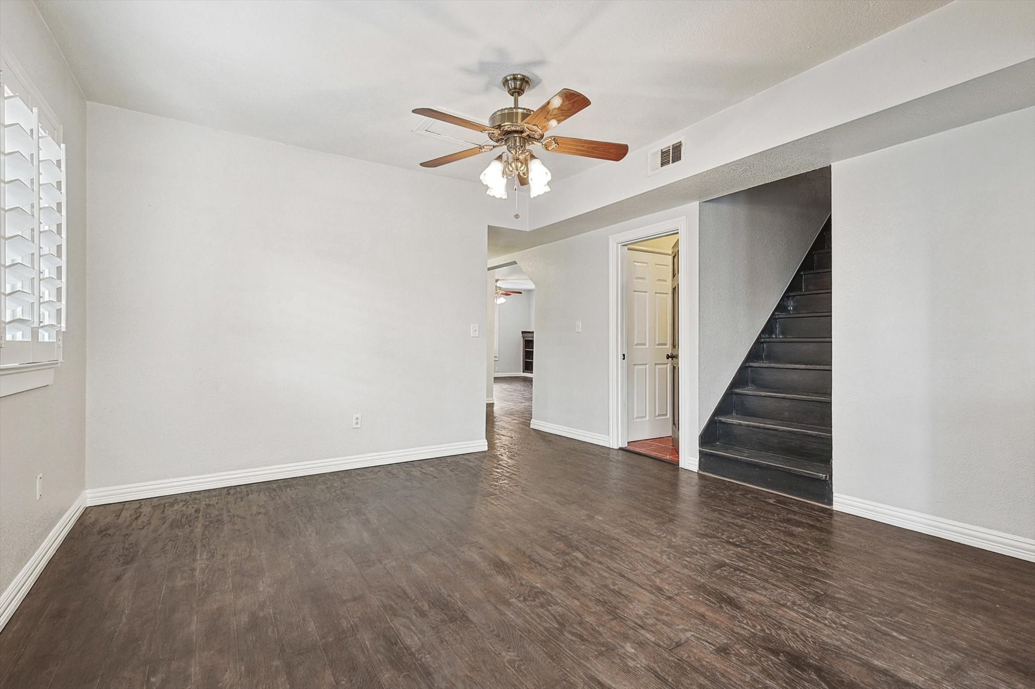 1021 Kings Highway