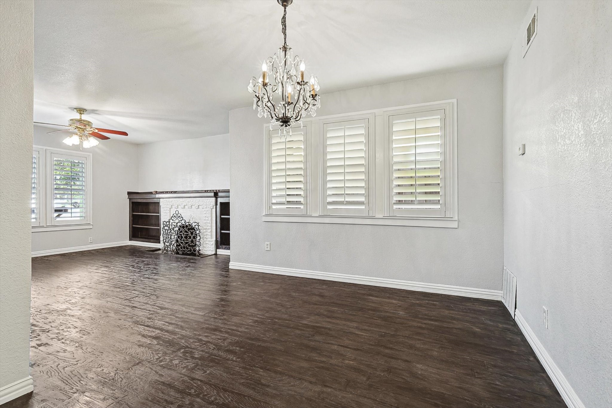 1021 Kings Highway