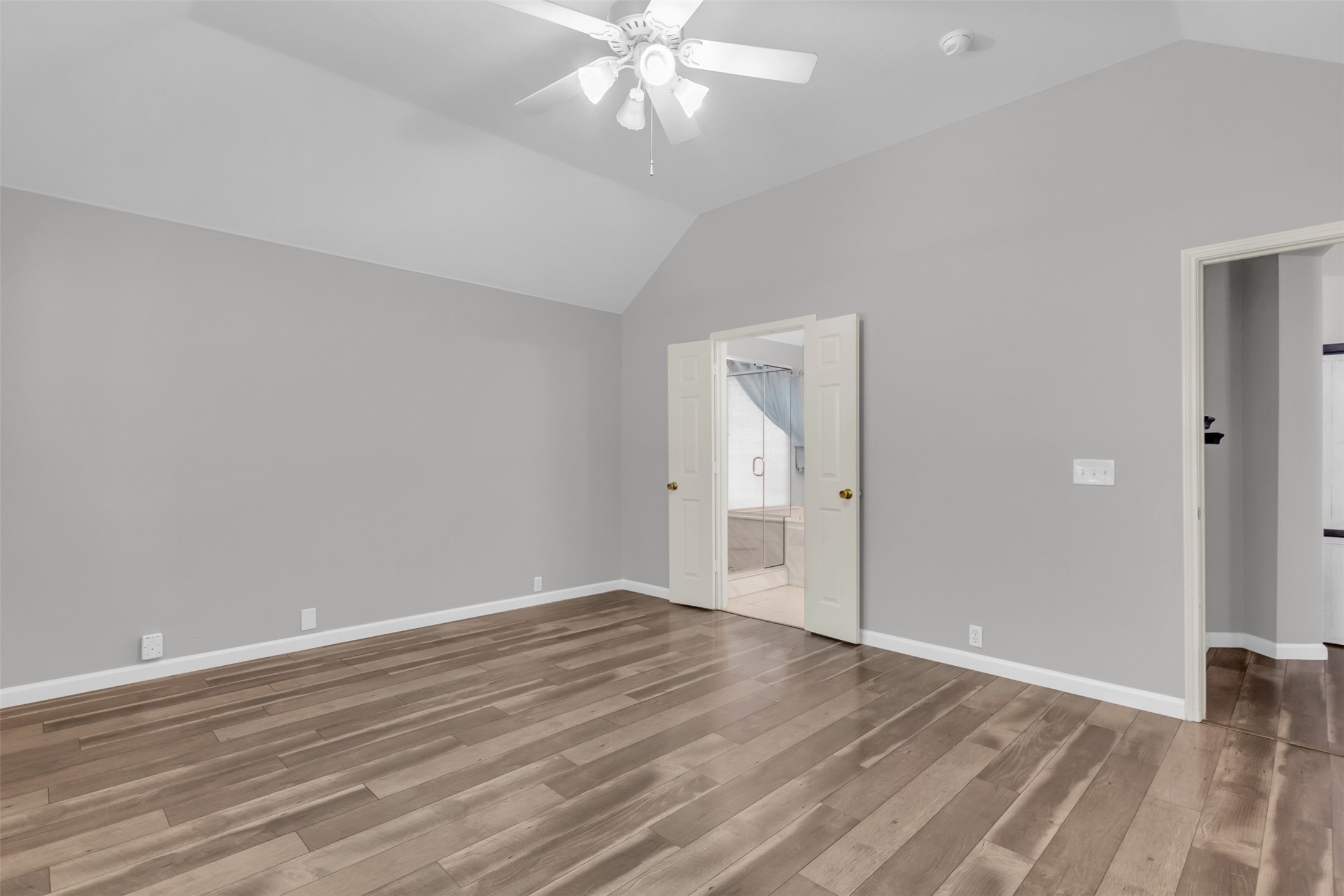 6113 Silverleaf Lane