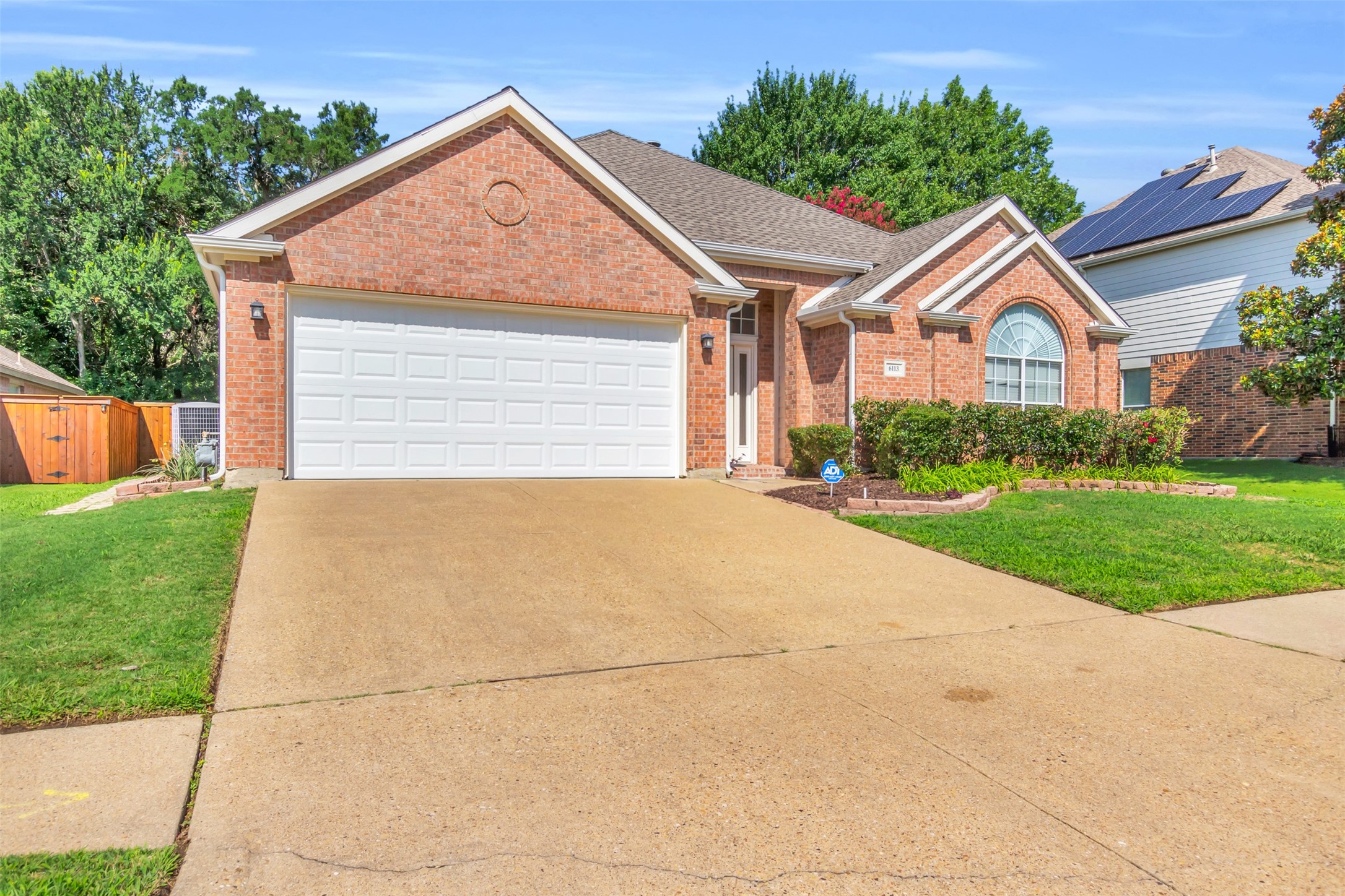 6113 Silverleaf Lane