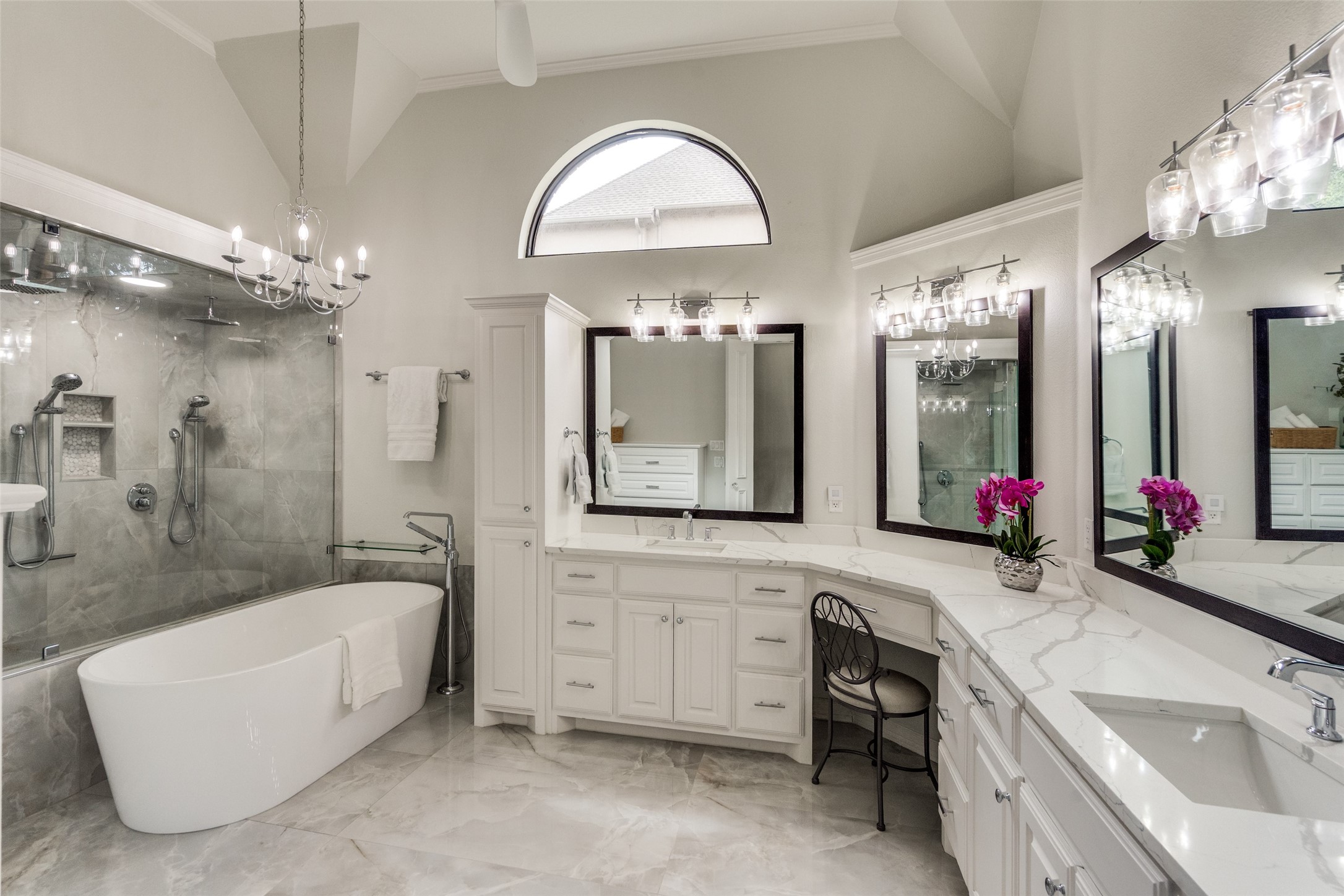 6604 Overlook Court
