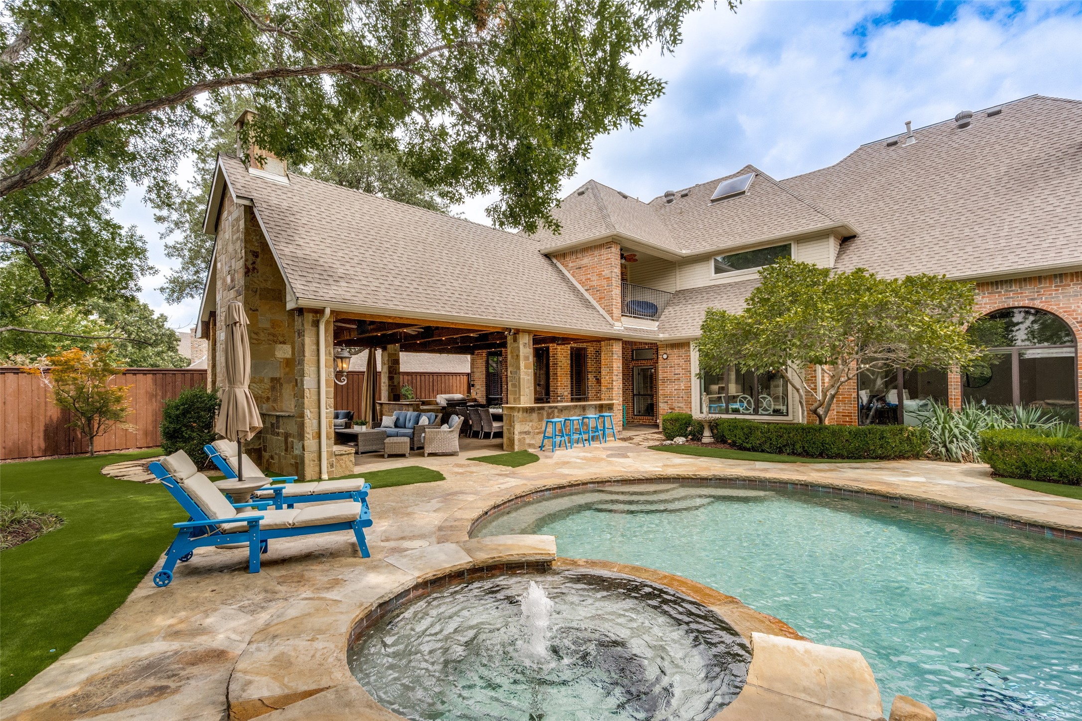 6604 Overlook Court