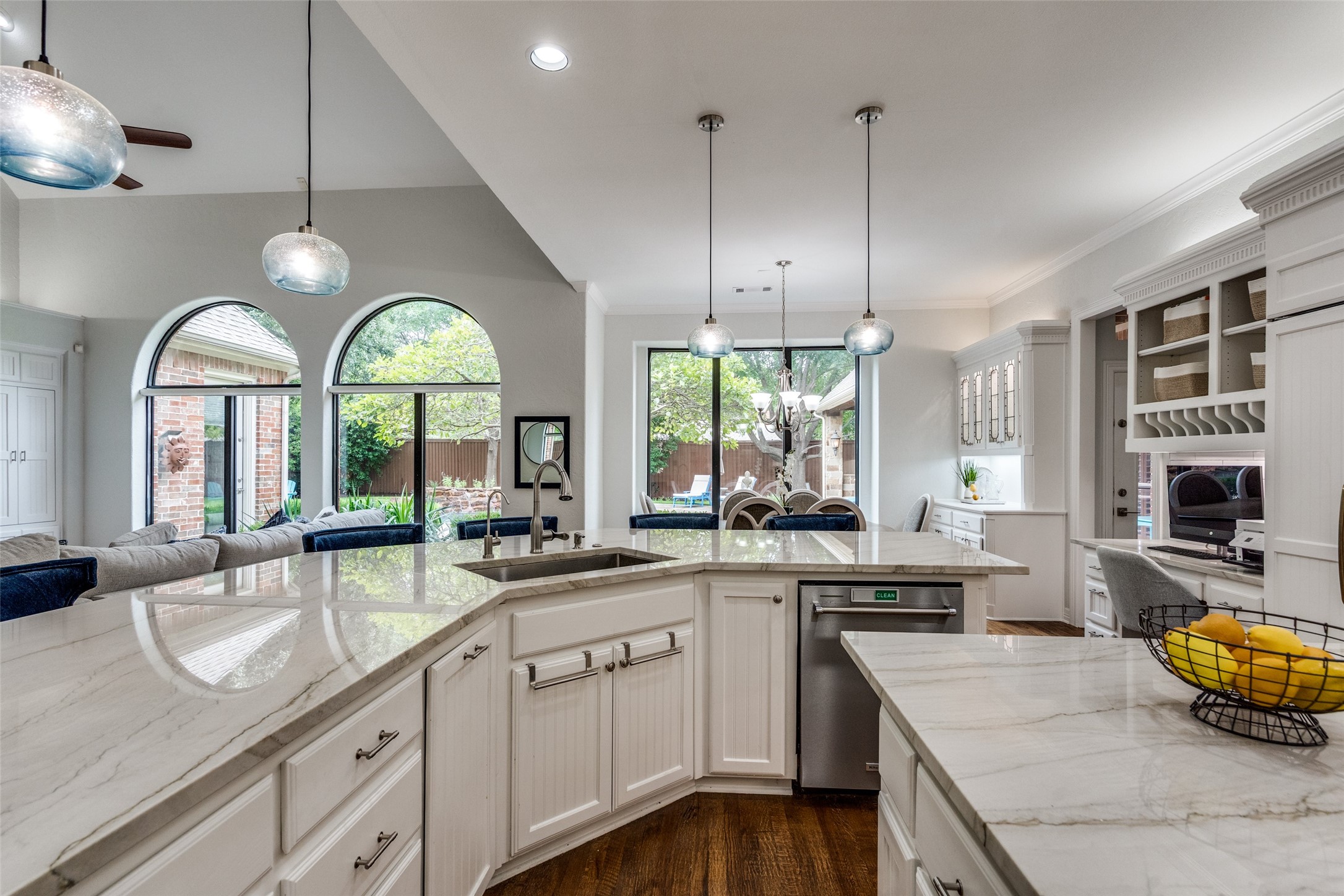 6604 Overlook Court