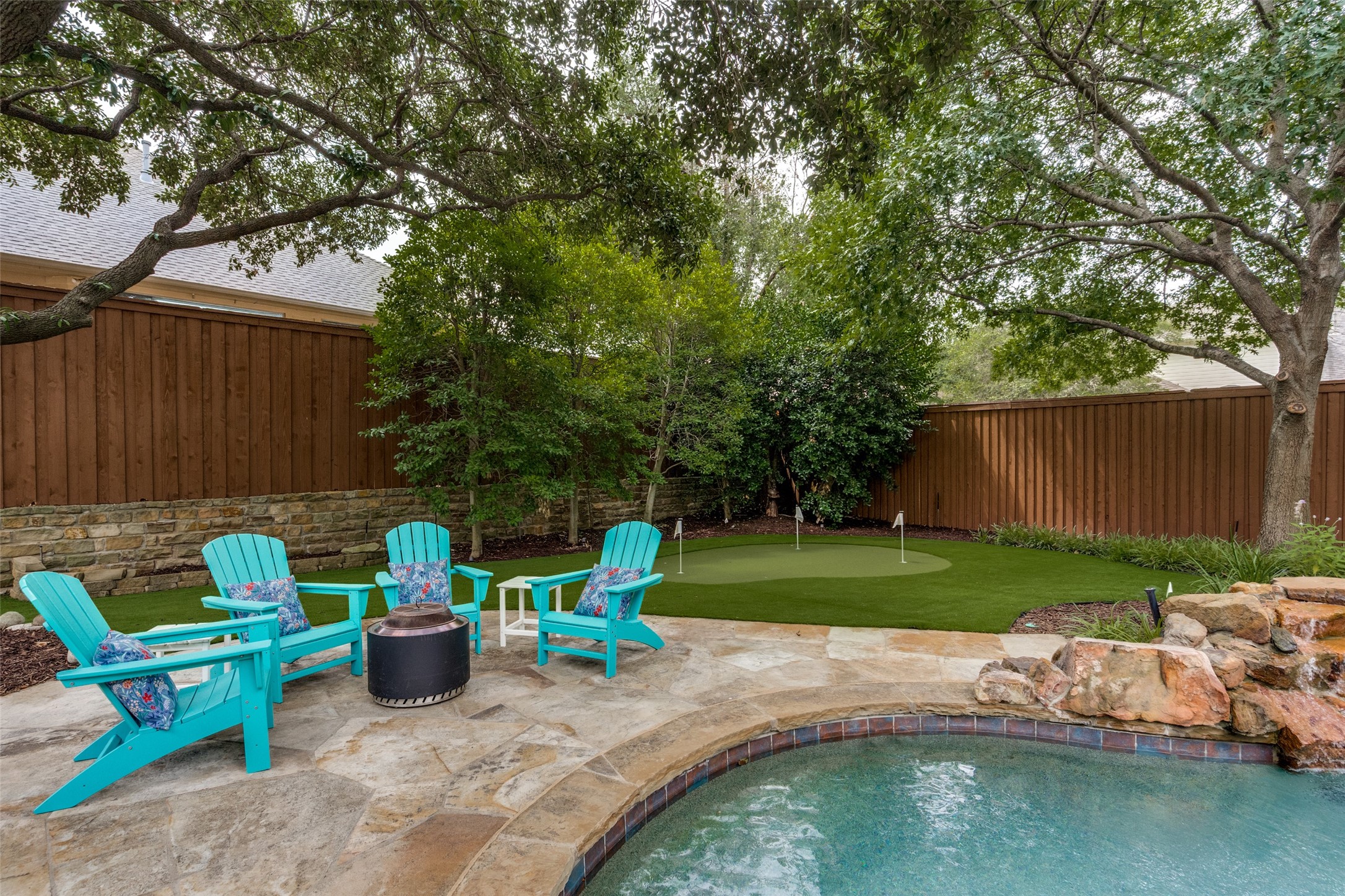 6604 Overlook Court