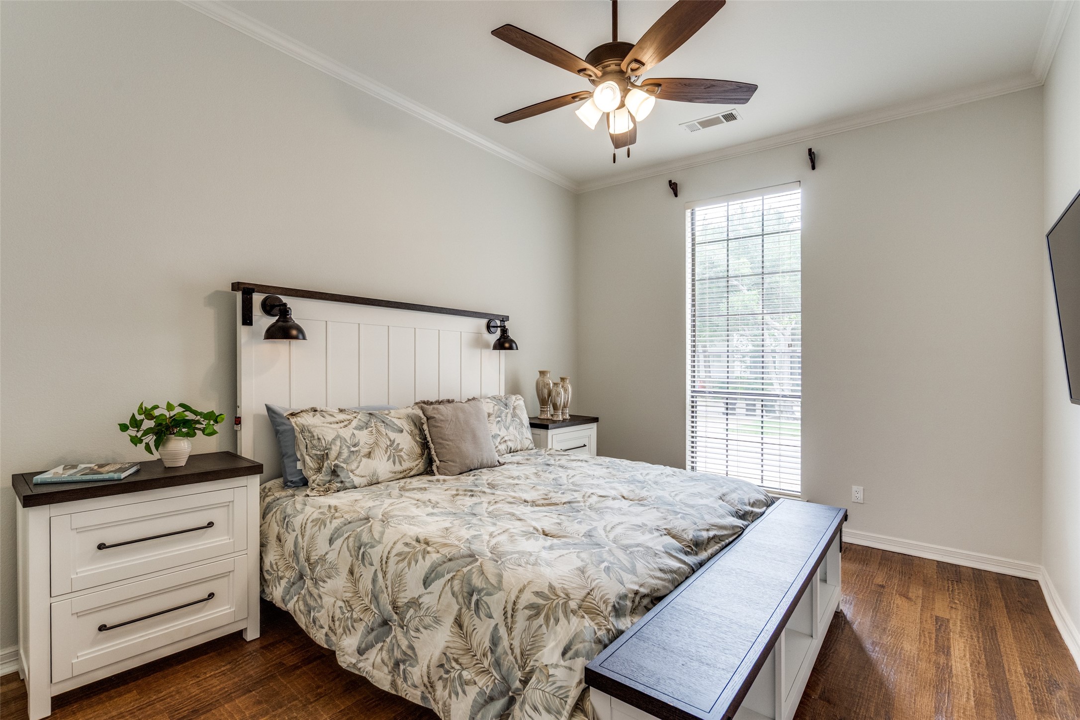 6604 Overlook Court