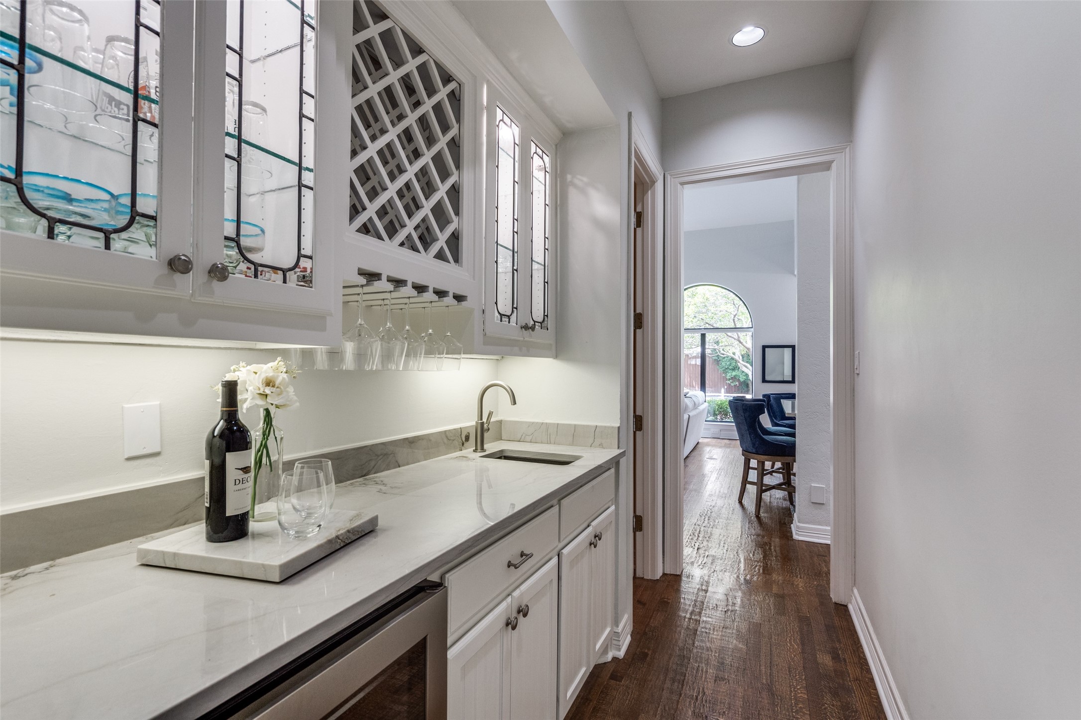 6604 Overlook Court