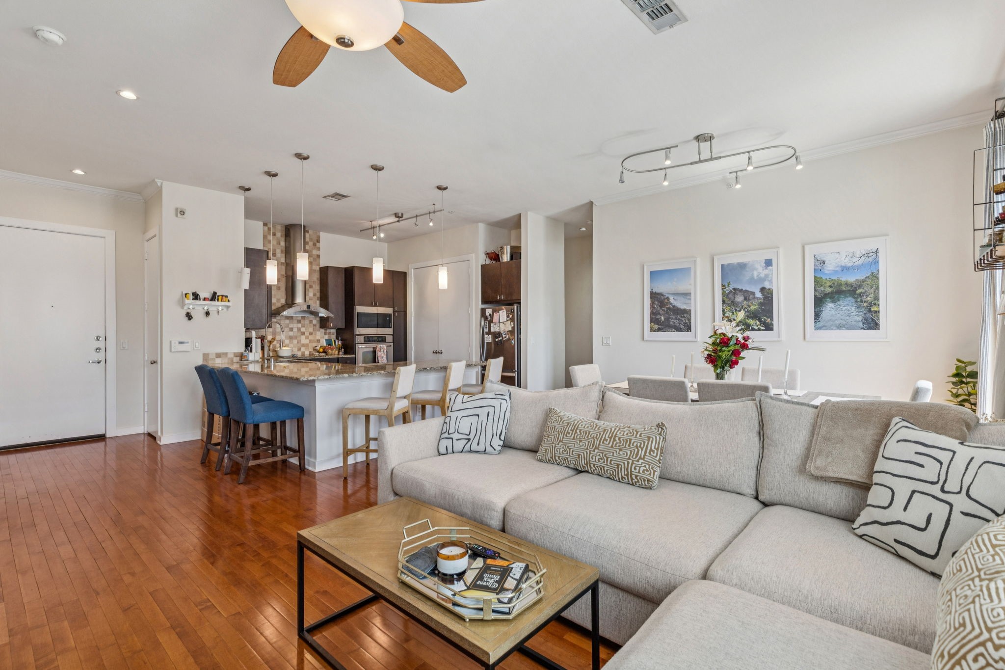 2950 Mckinney Avenue 424