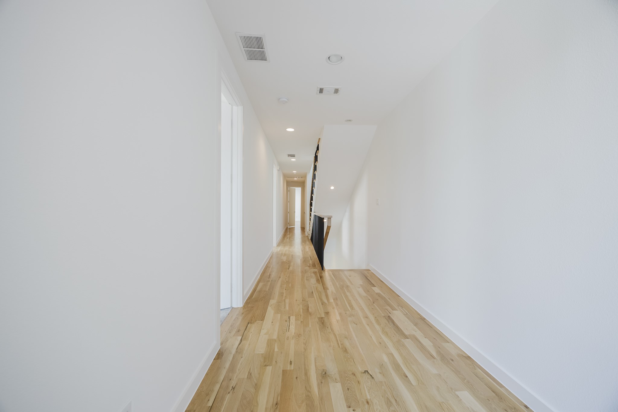 5433 Melrose Avenue