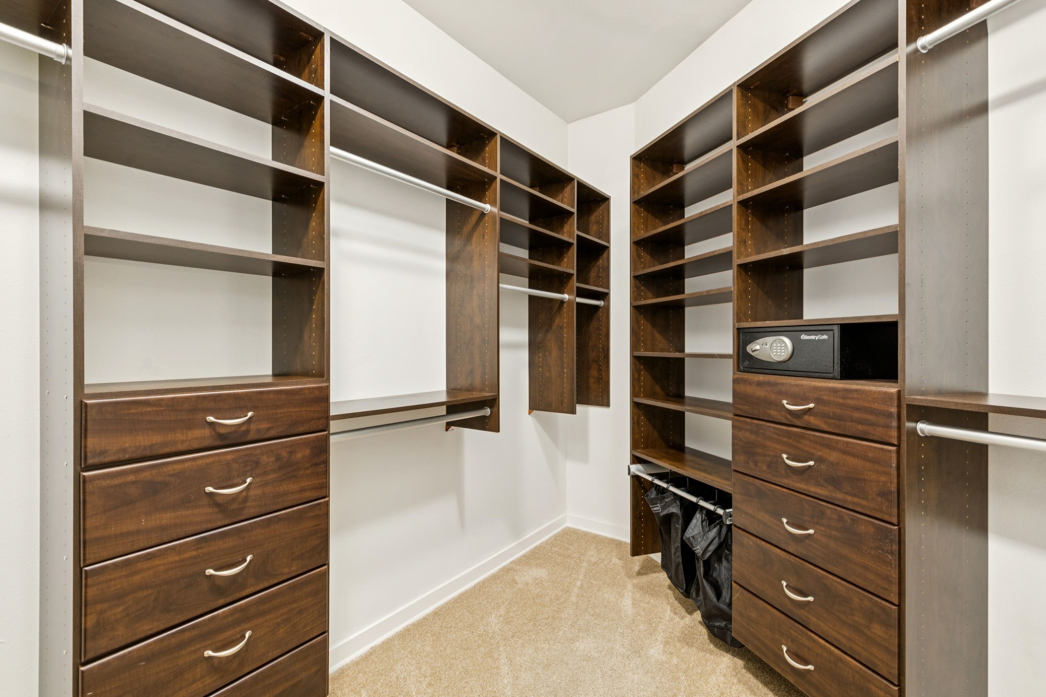 2950 Mckinney Avenue 424