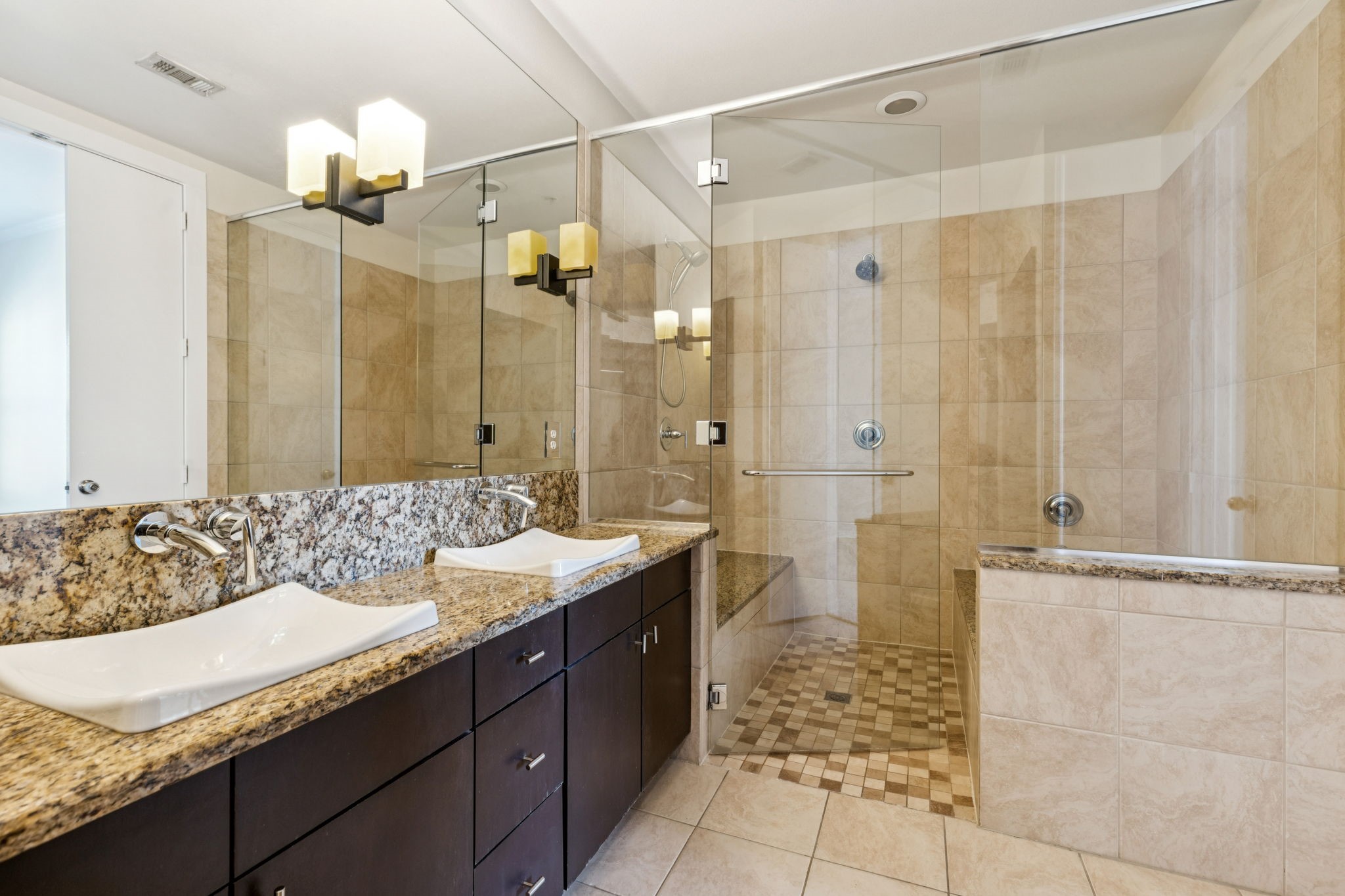 2950 Mckinney Avenue 424