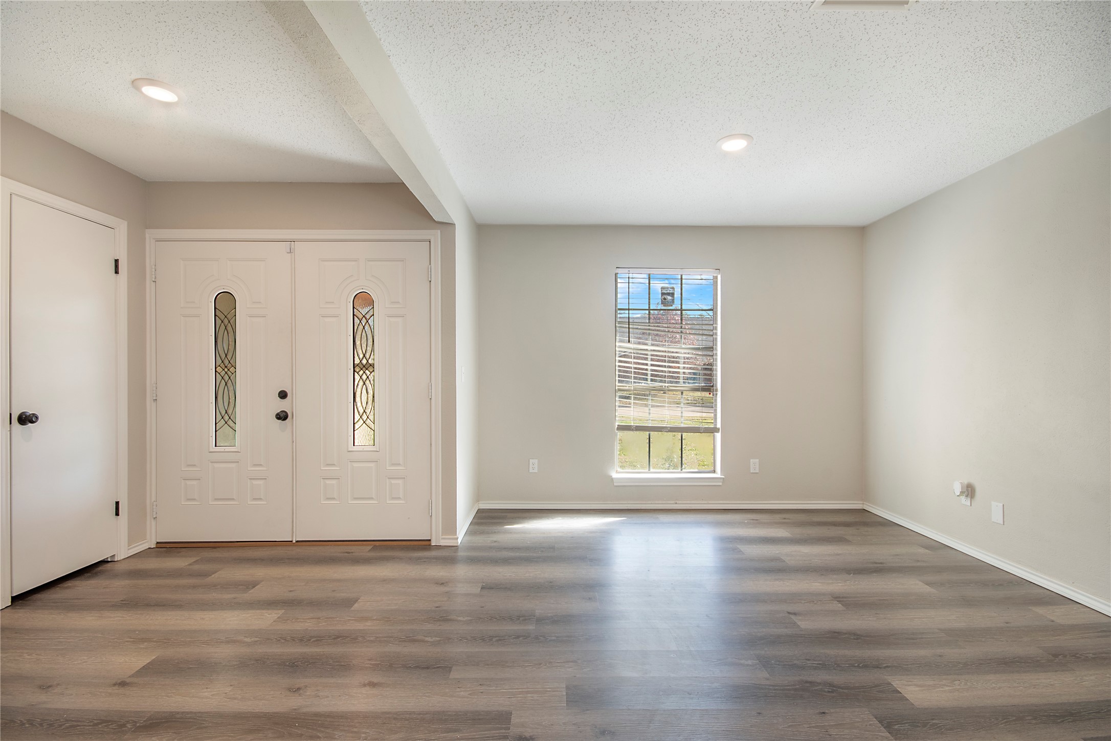 5 Green View Circle
