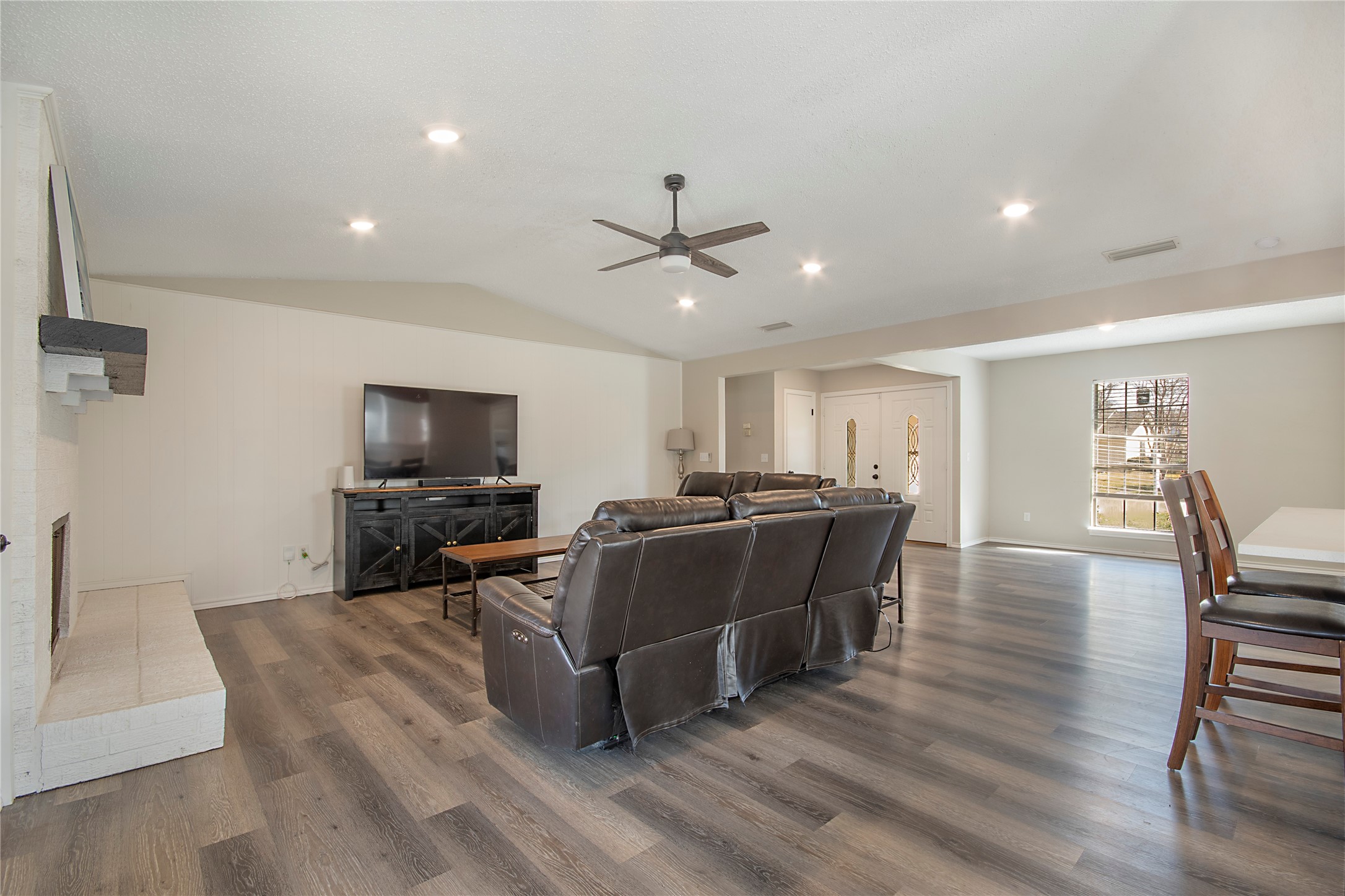 5 Green View Circle