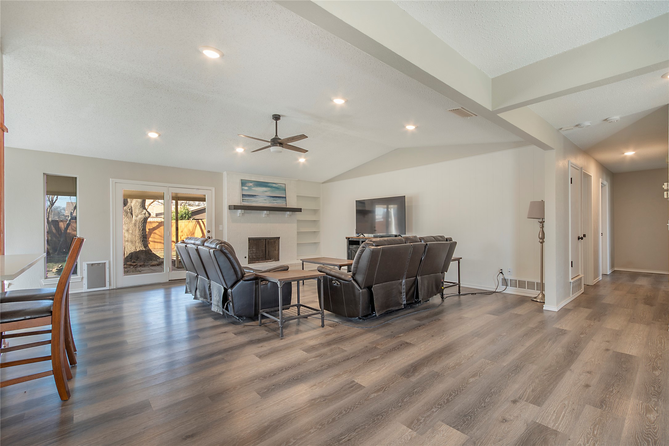 5 Green View Circle