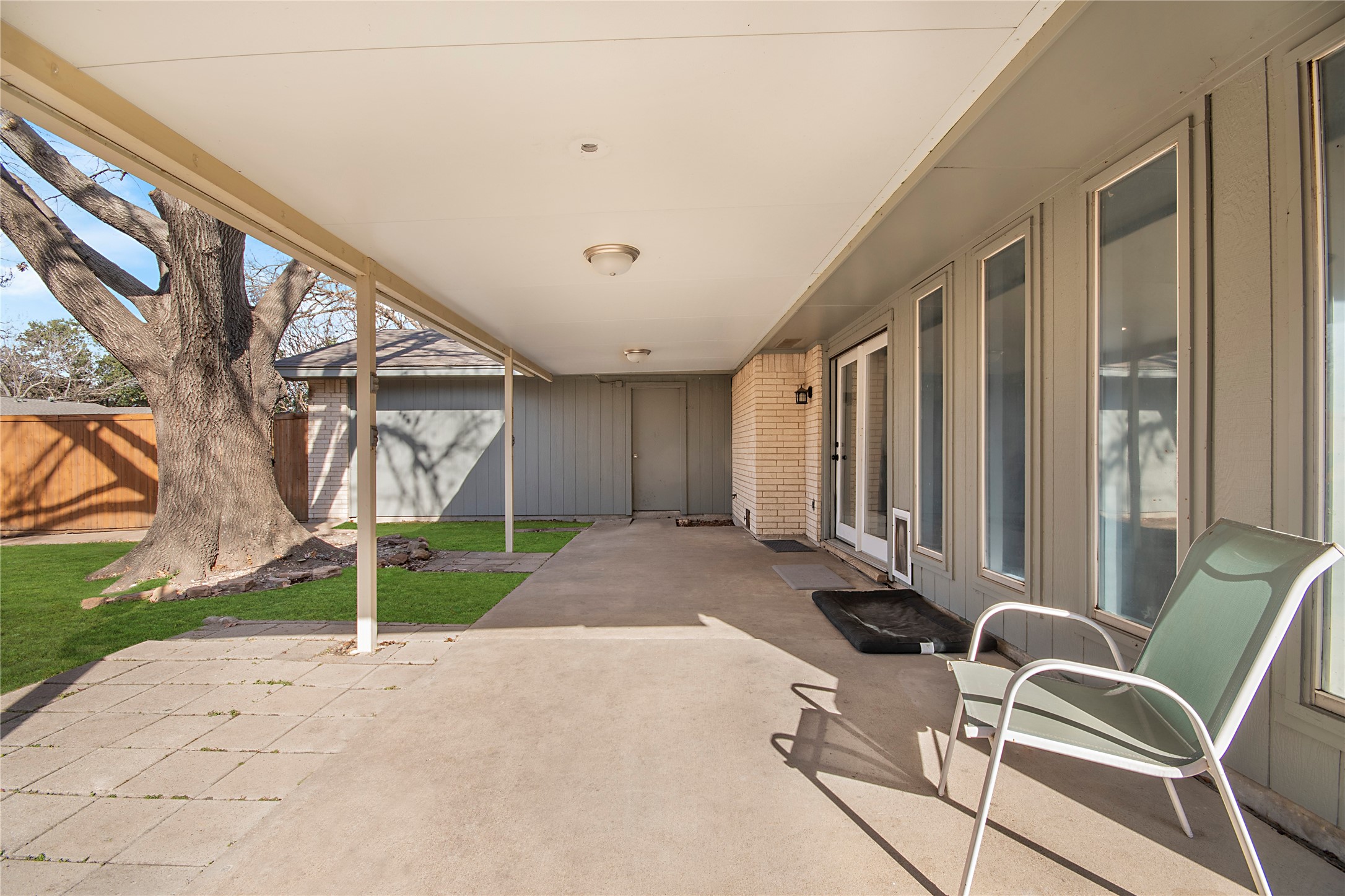 5 Green View Circle