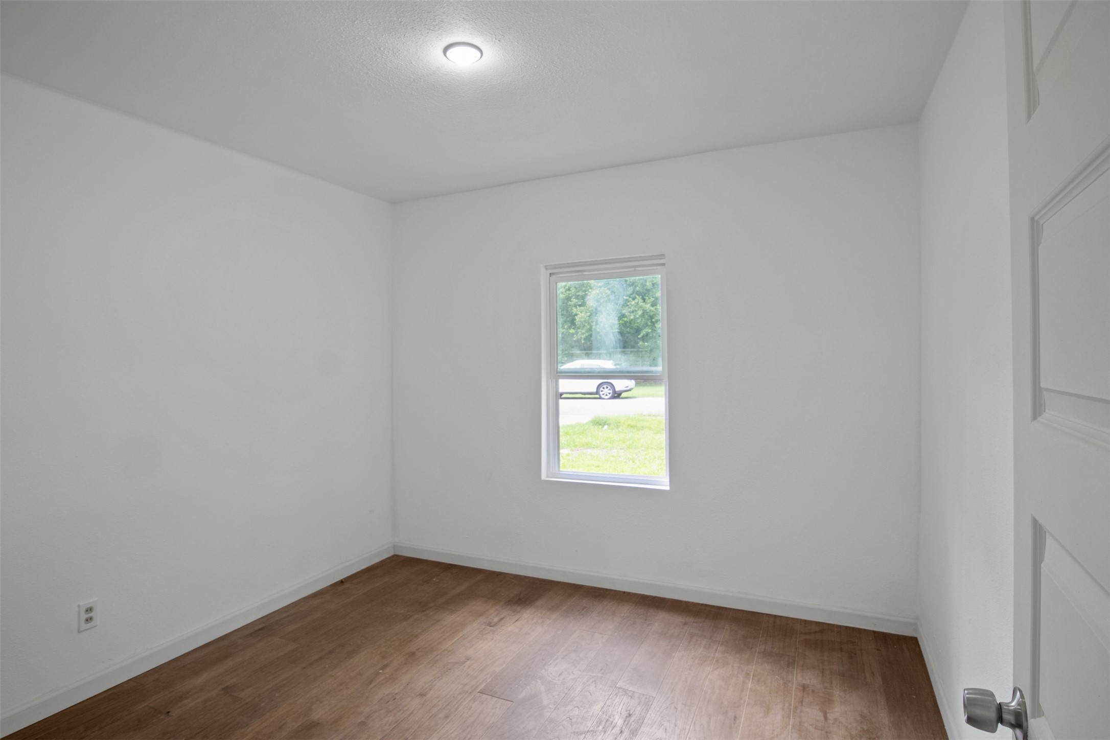 121 Circle Drive