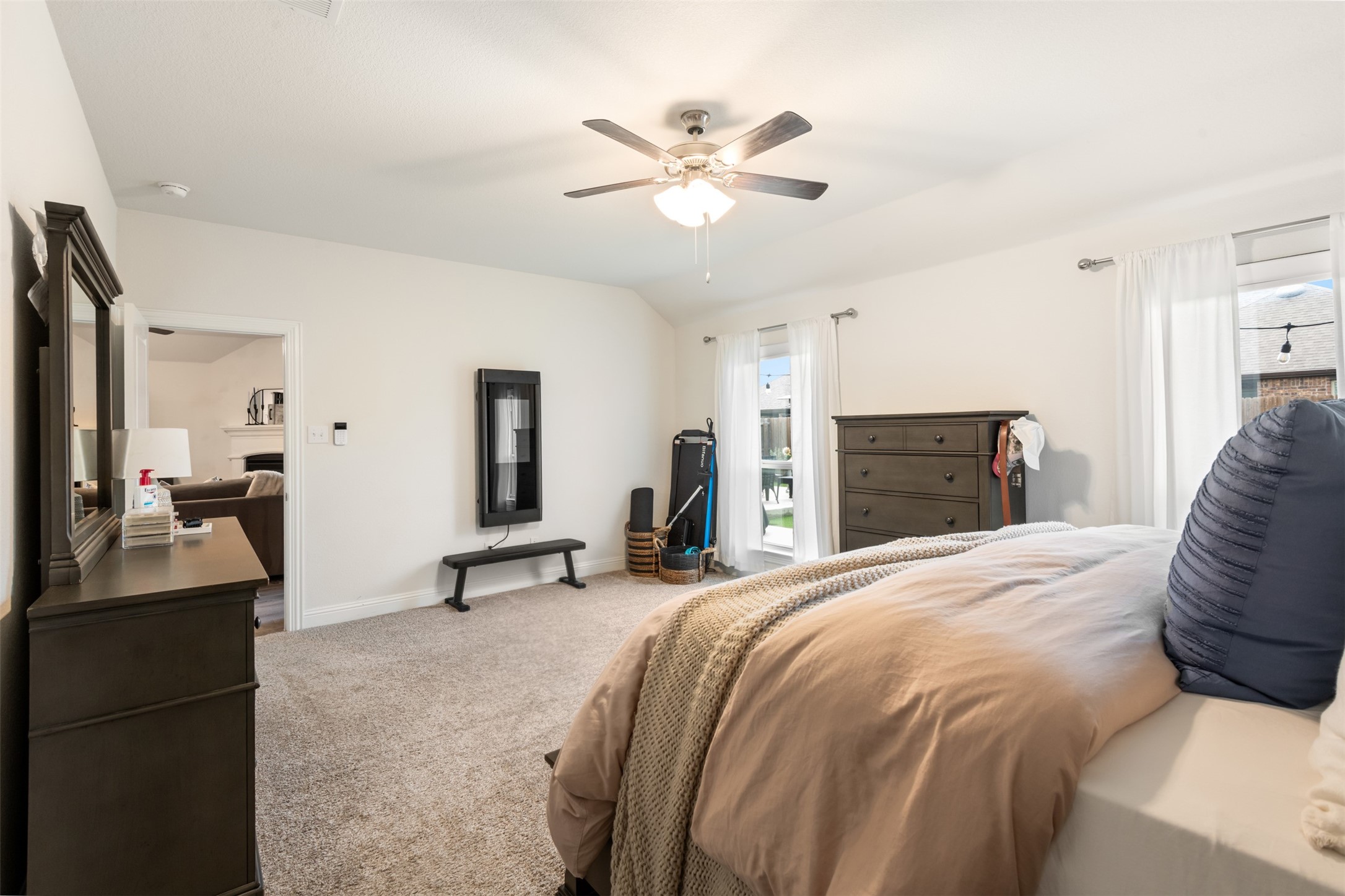 11028 Los Alamos Drive