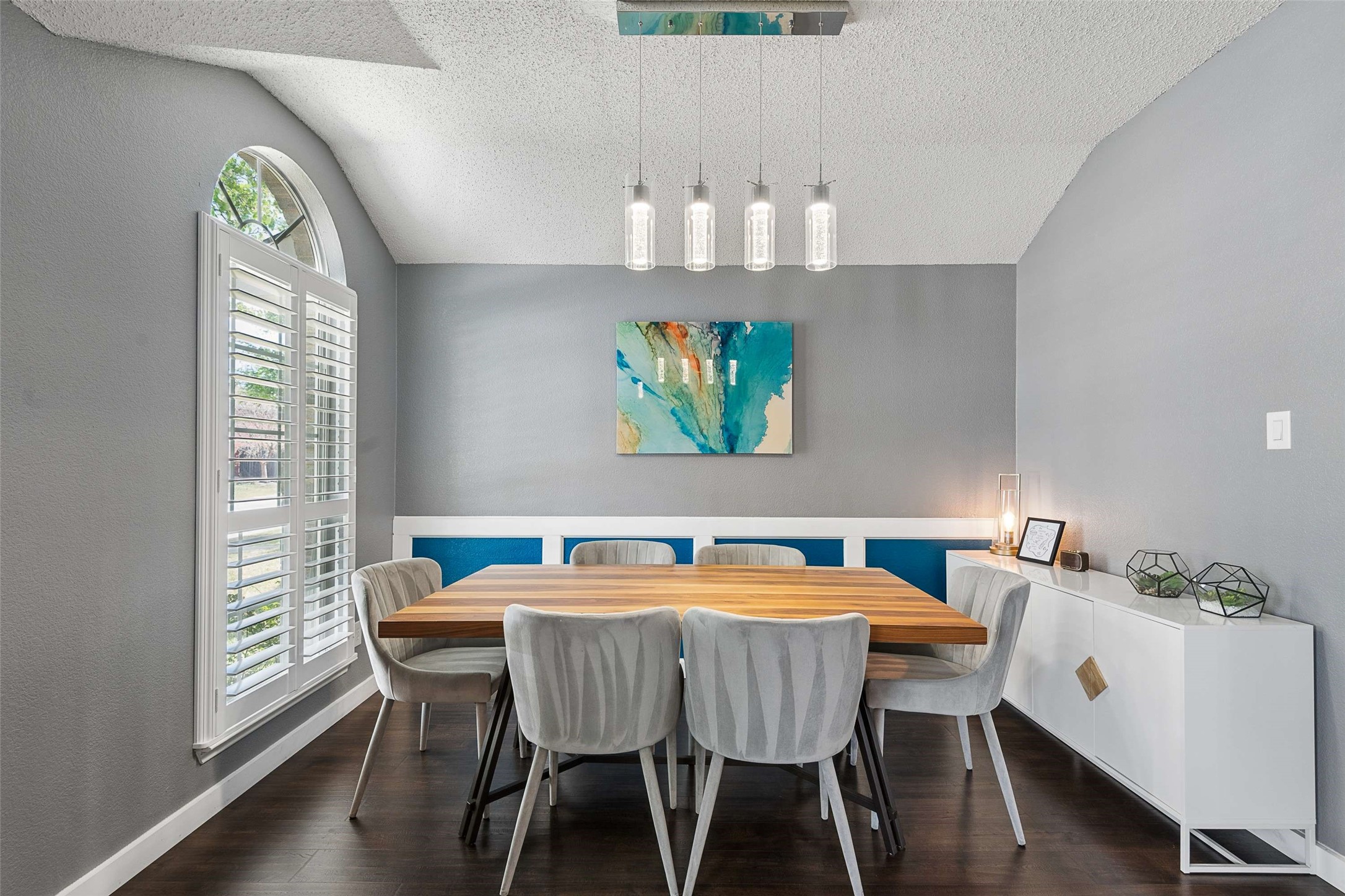 1304 Dearborn Road