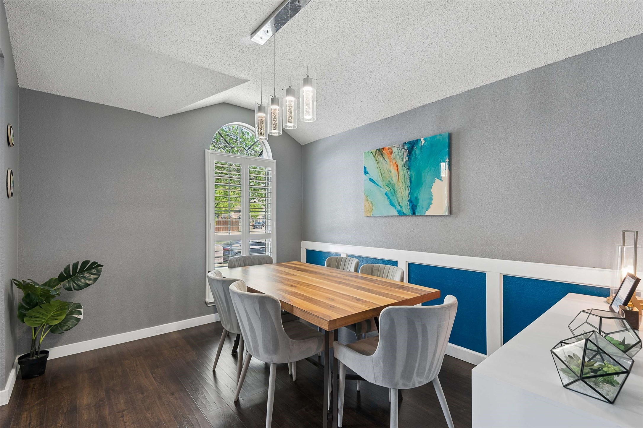 1304 Dearborn Road