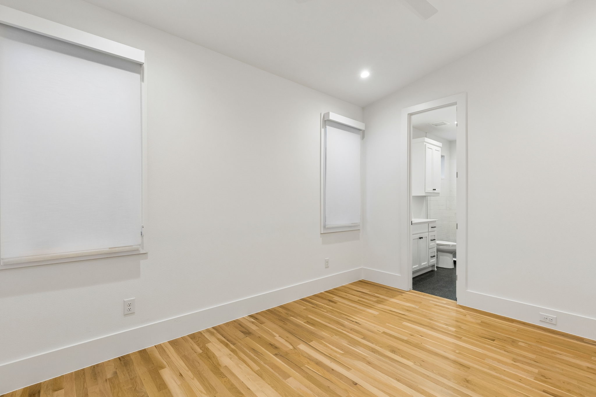 1844 Mecca Street