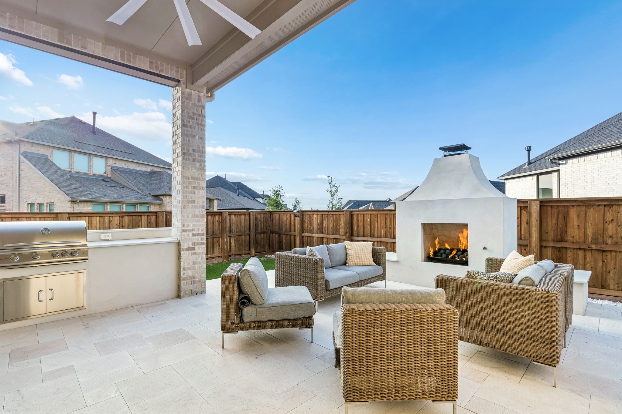 8760 Scottys Lake Lane
