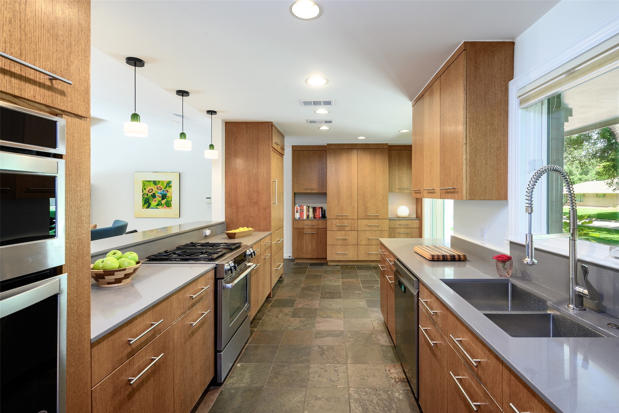 6826 Colfax Drive