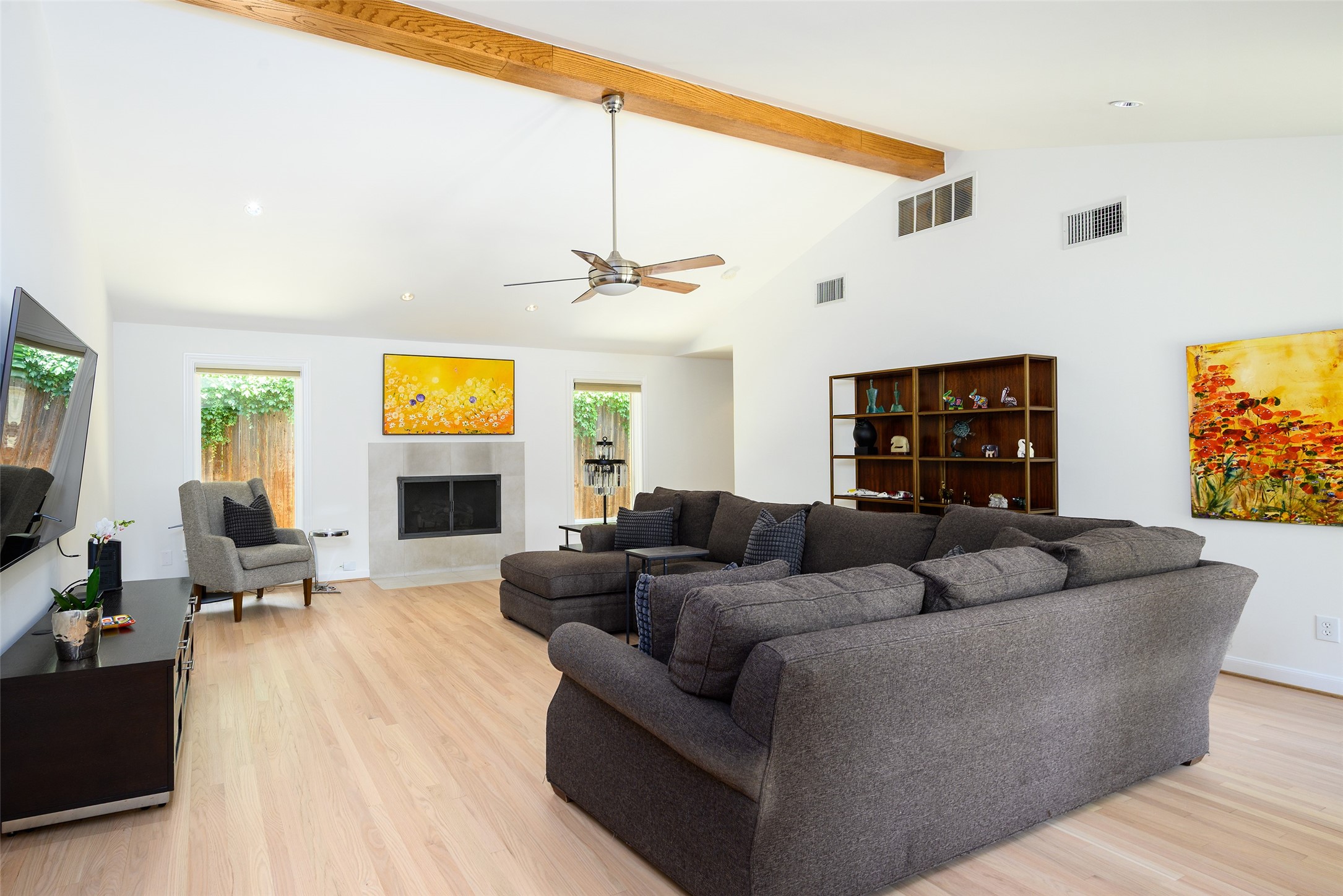 6826 Colfax Drive
