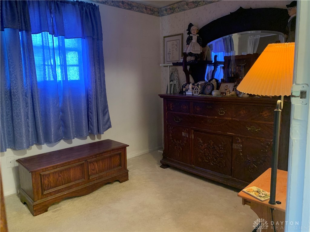 443 W Carpenter Drive