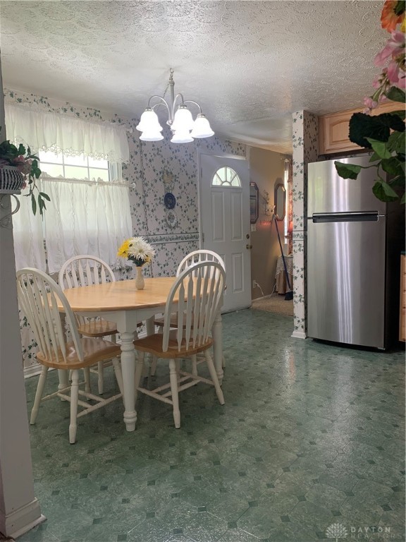 443 W Carpenter Drive