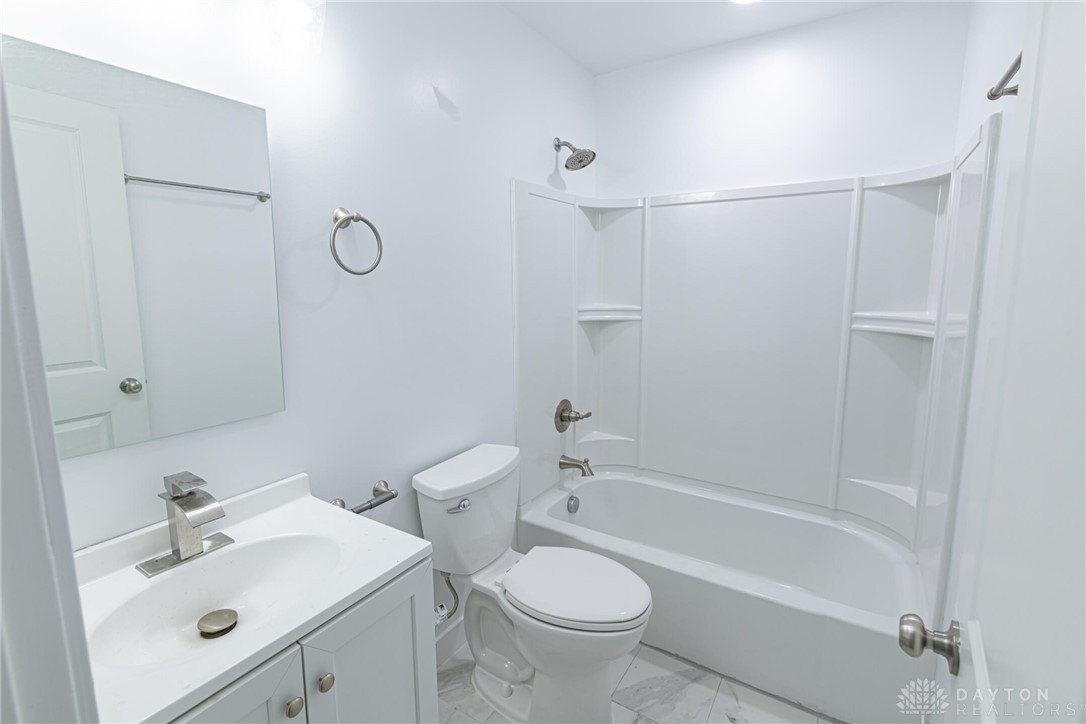 2818 Ridge View Court