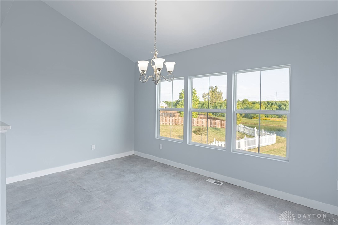 2818 Ridge View Court