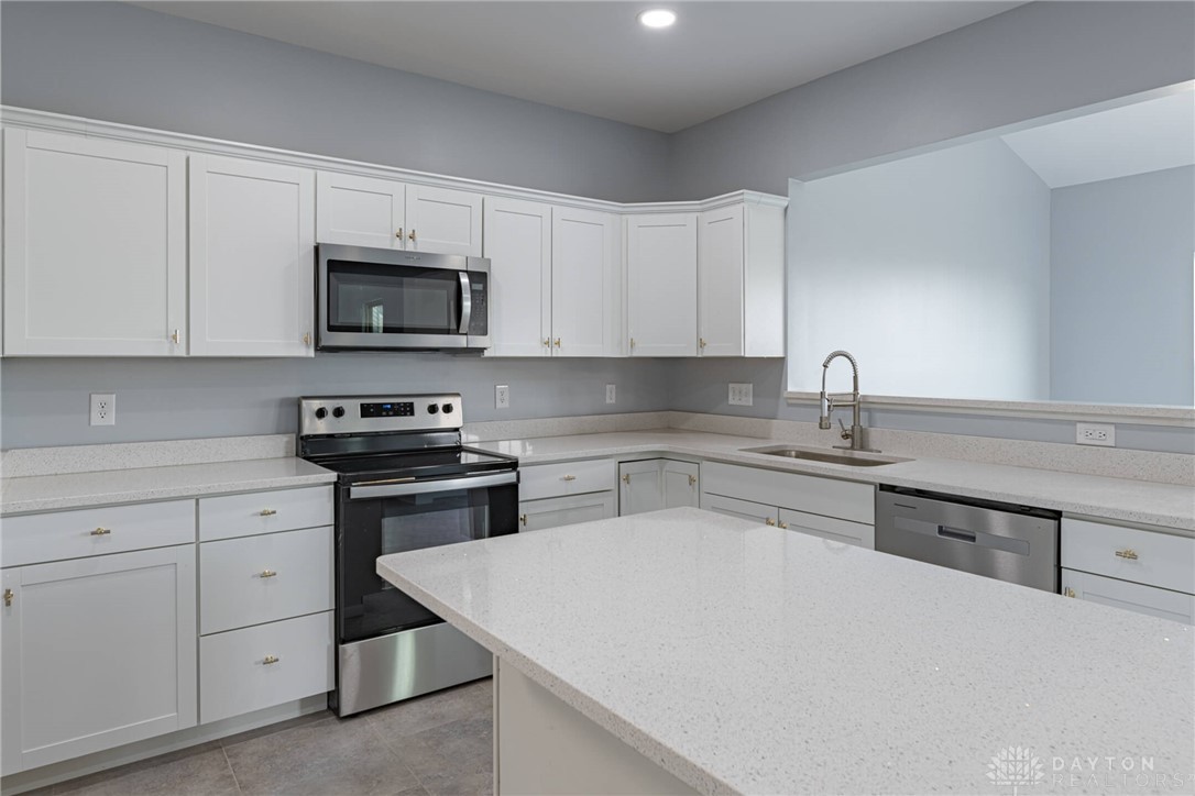 2818 Ridge View Court