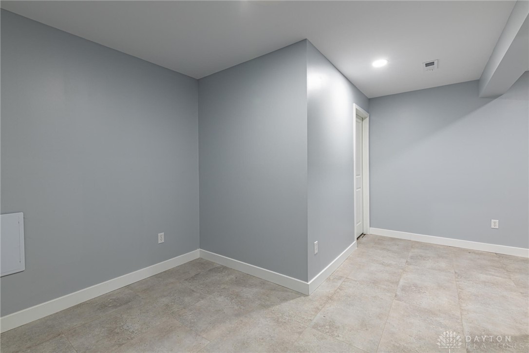 2818 Ridge View Court