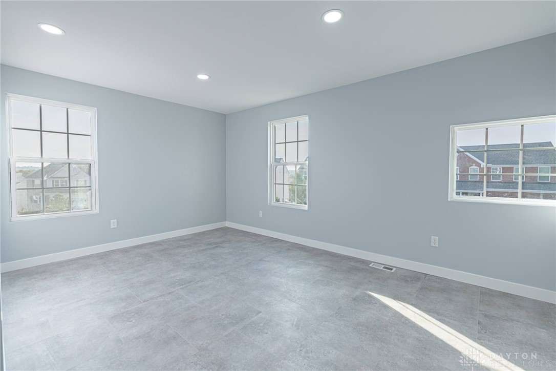 2818 Ridge View Court